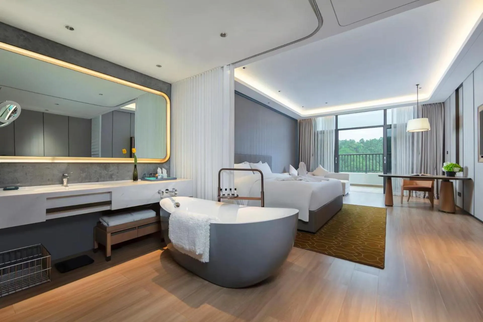 Wyndham Grand Plaza Royale Hot Springs Fenghuang