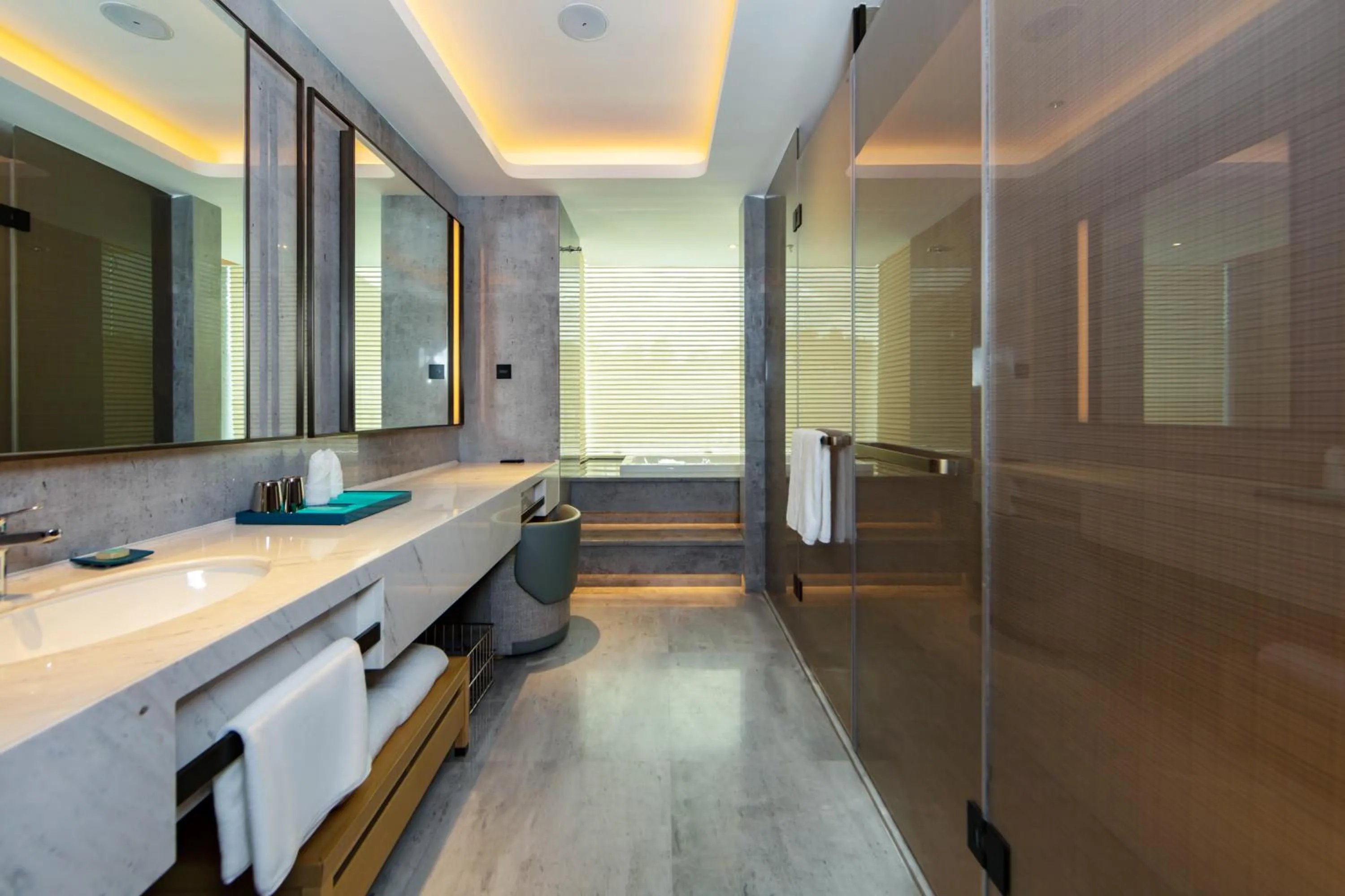 Wyndham Grand Plaza Royale Hot Springs Fenghuang