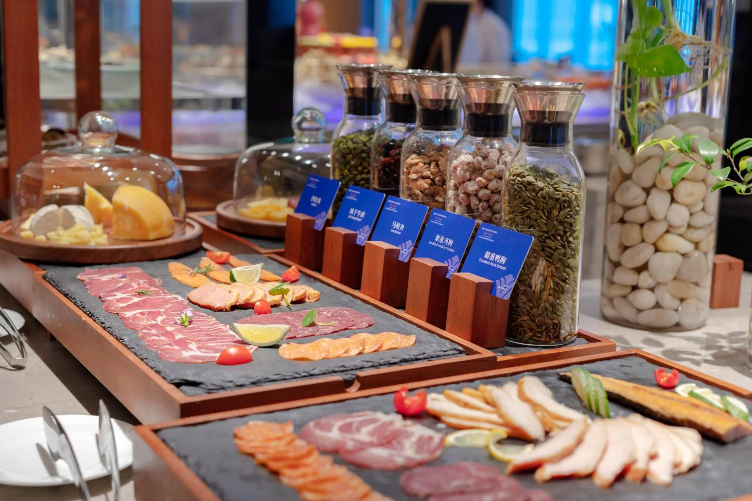 Restaurant/places to eat in Wyndham Grand Plaza Royale Hot Springs Fenghuang