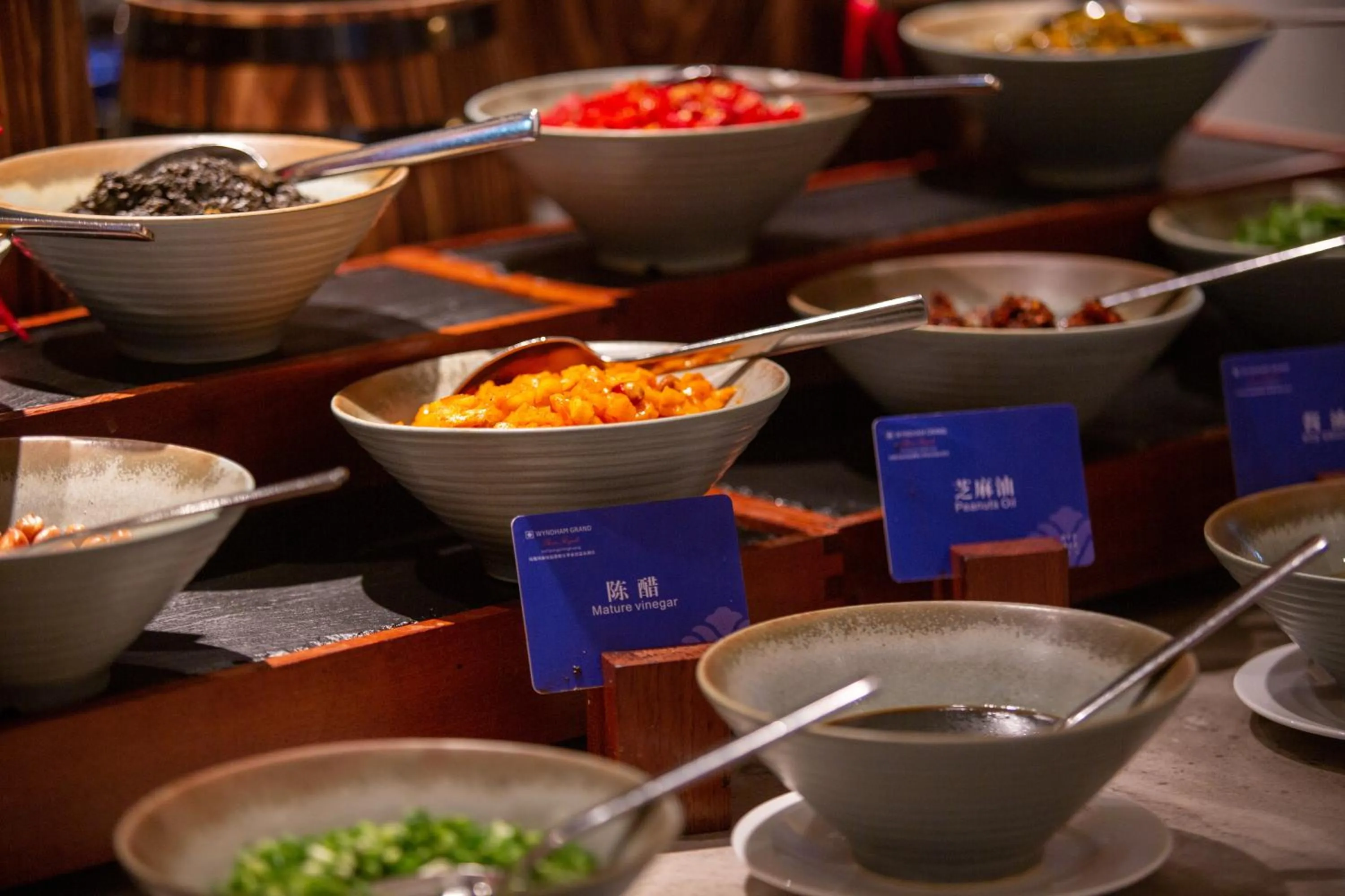 Food in Wyndham Grand Plaza Royale Hot Springs Fenghuang