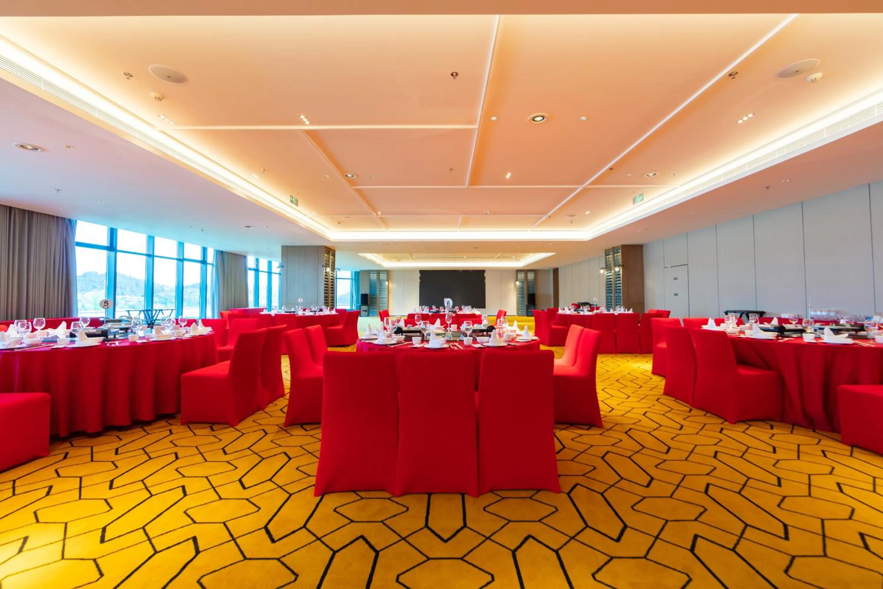 Wyndham Grand Plaza Royale Hot Springs Fenghuang