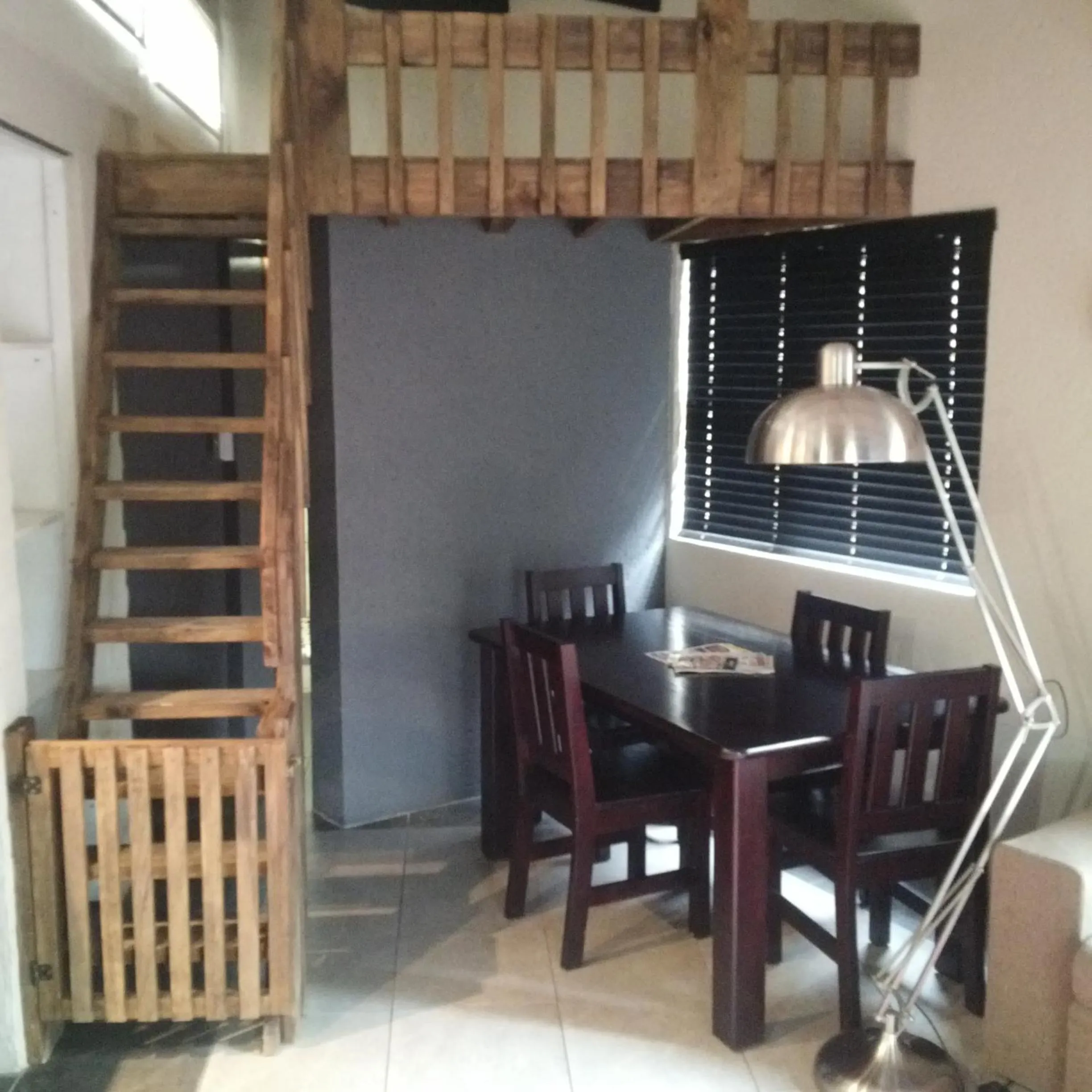 Food and drinks in Zebrina Guest House