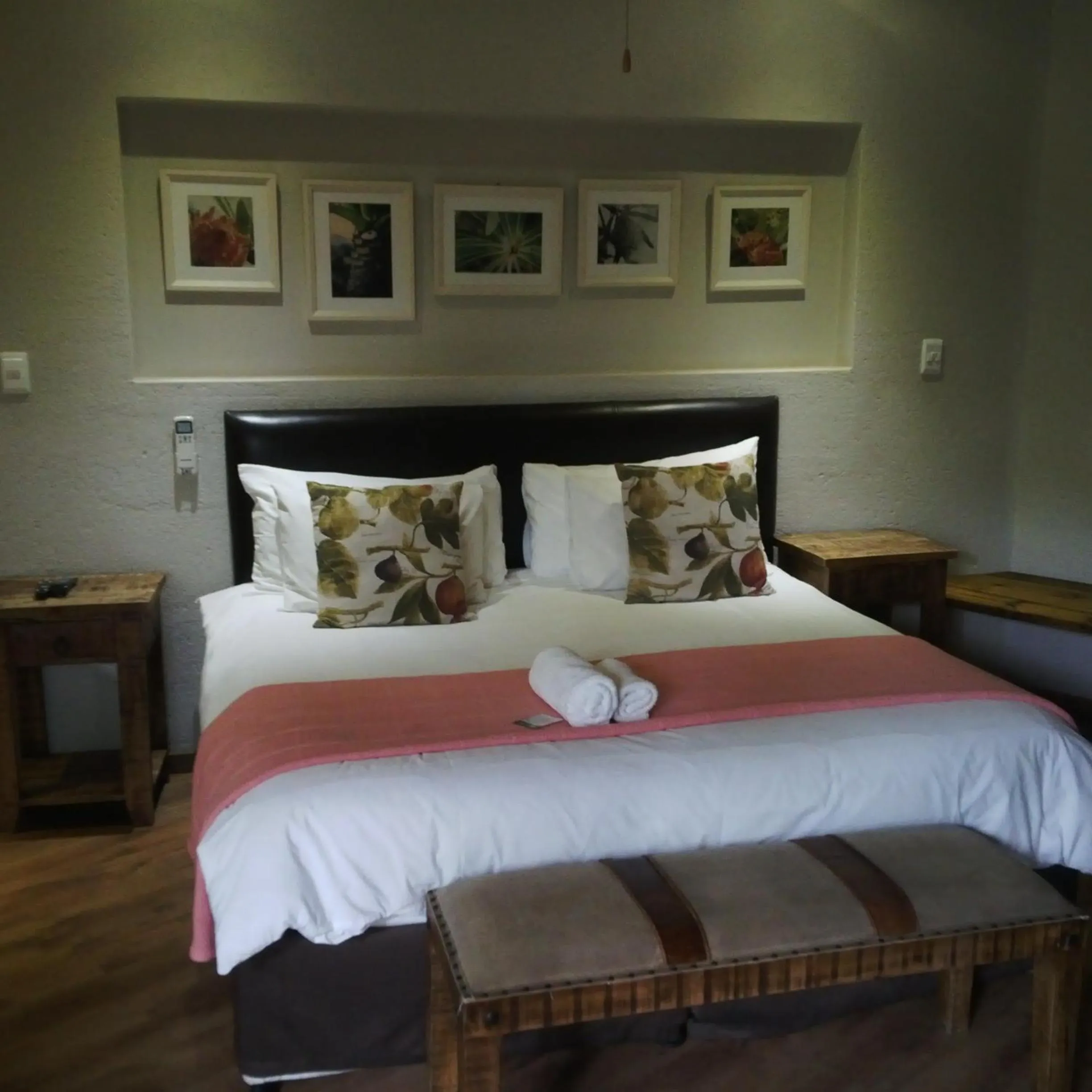 Bed in Zebrina Guest House