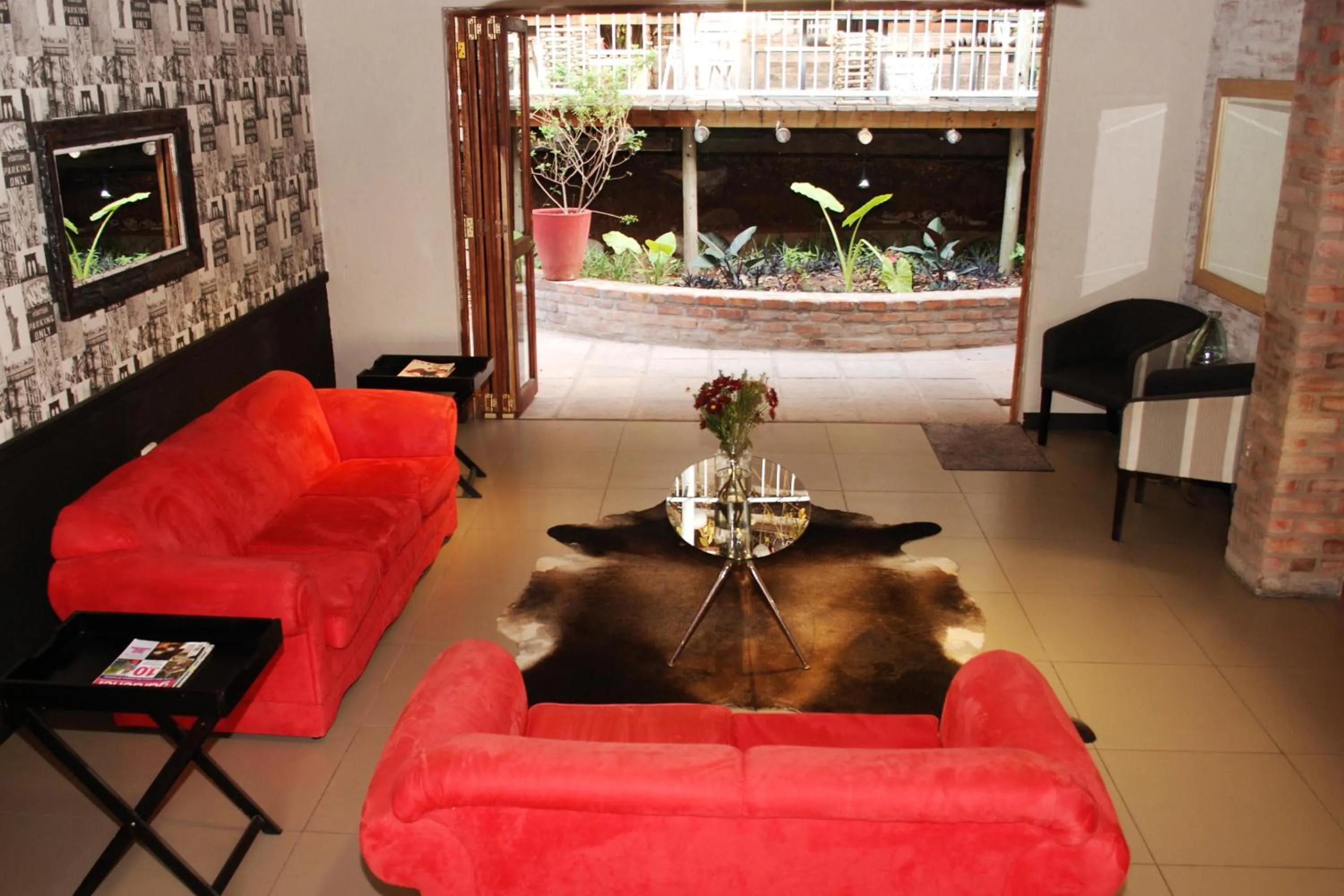 Library in Zebrina Guest House