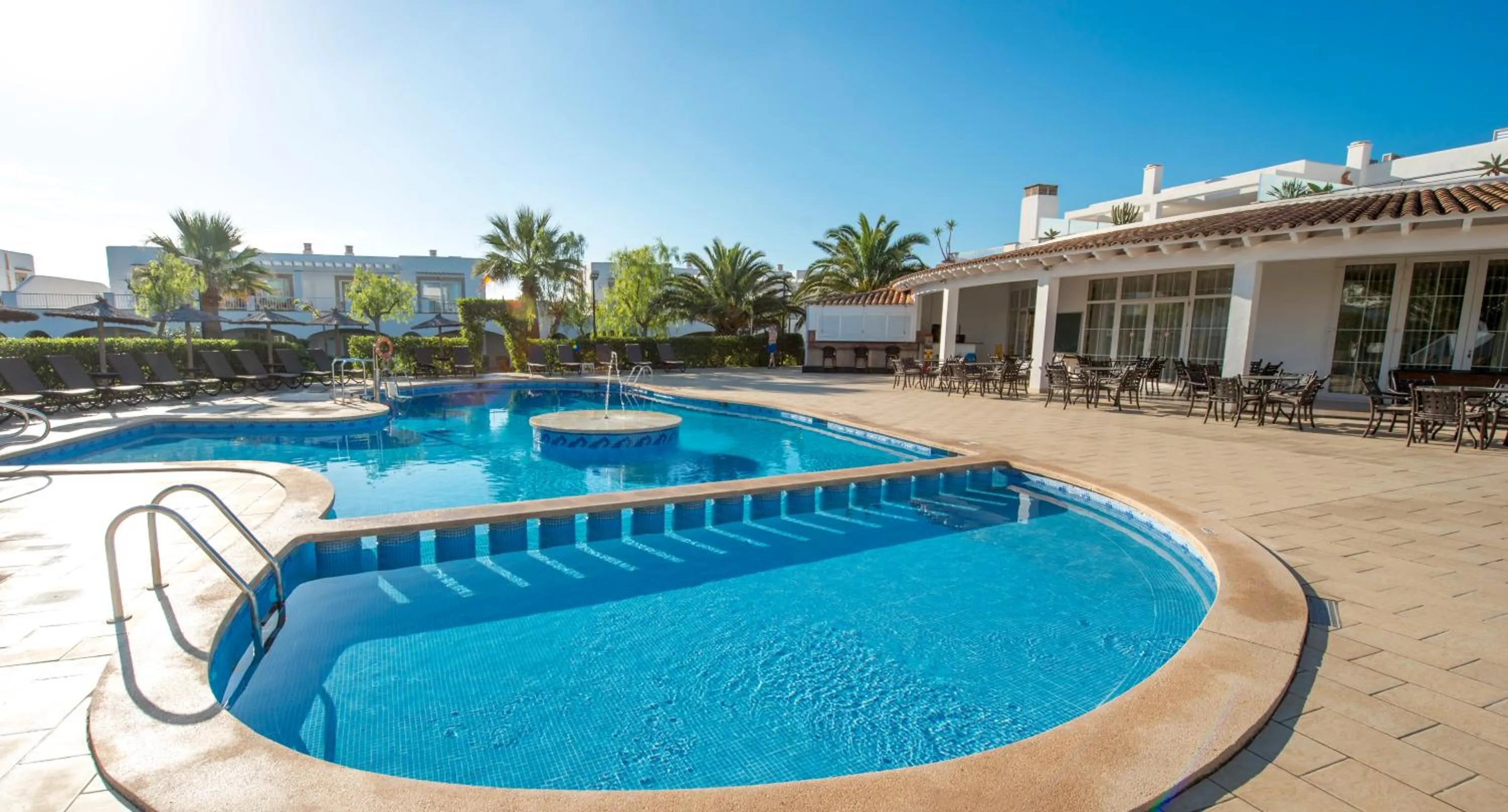Swimming pool in Ona Village Cala d'Or