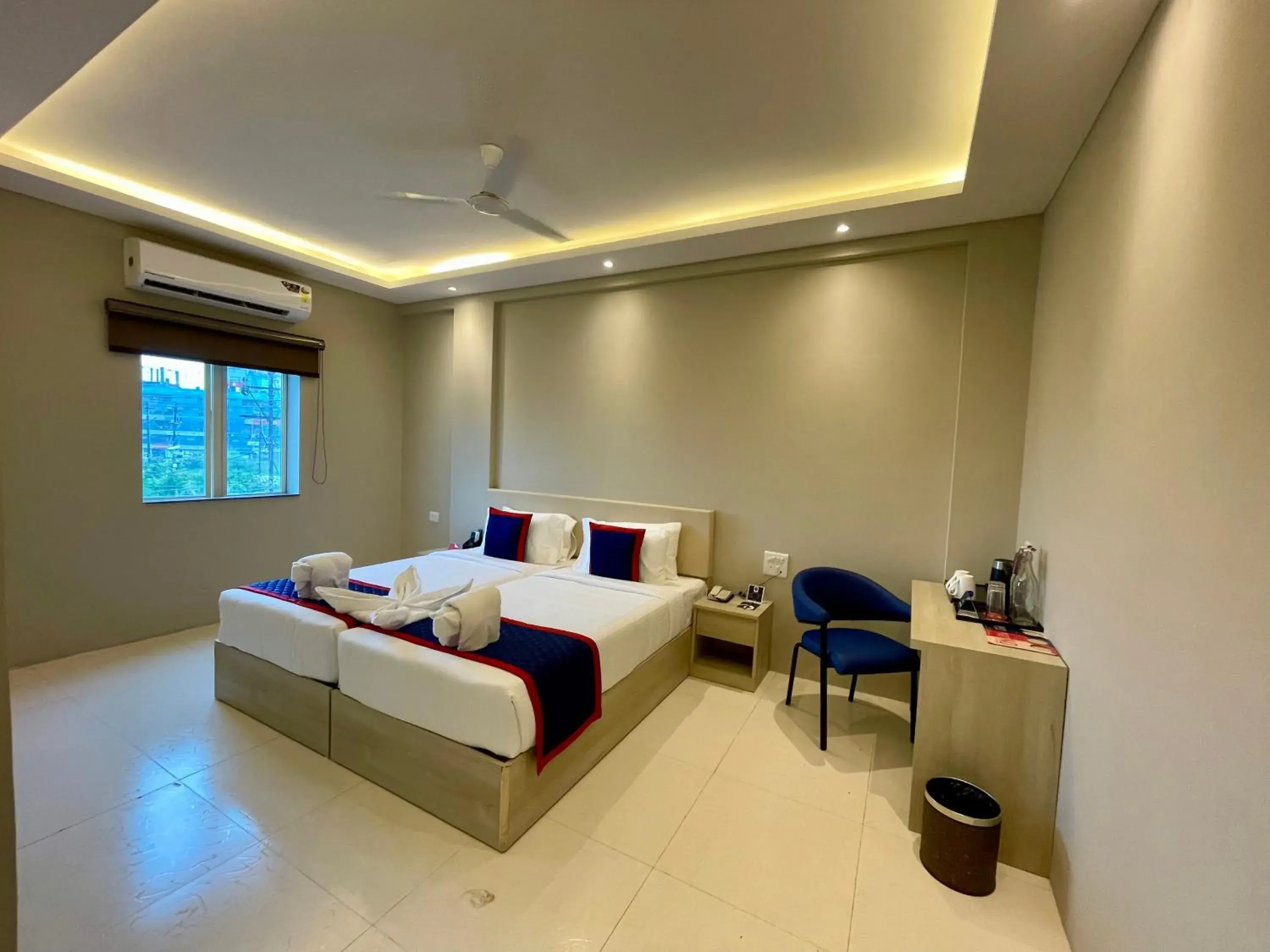 Superior Twin Room - single occupancy in Zip By Spree Hotels Bhopal Superior Twin Room - single occupancy in Zip By Spree Hotels Bhopal
