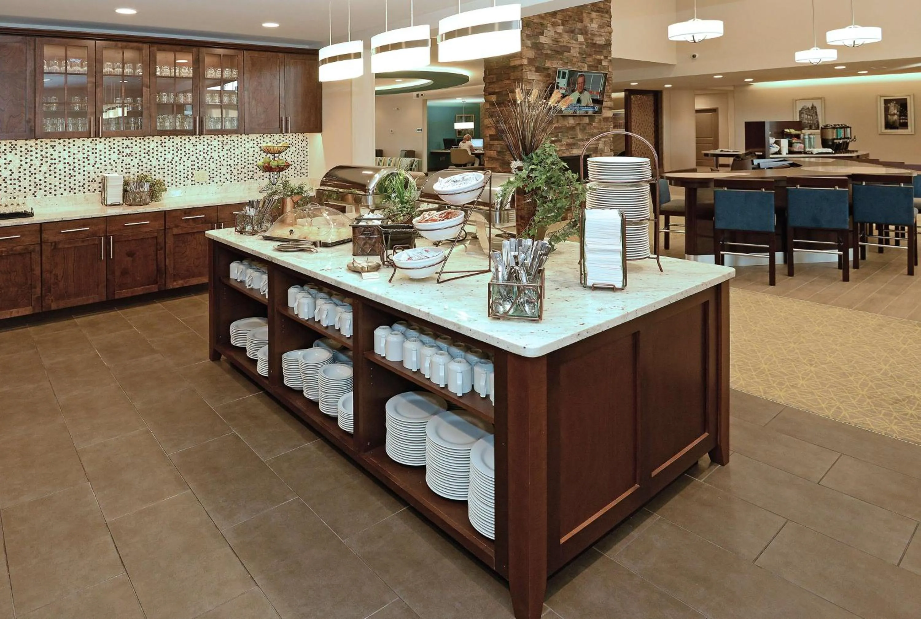 Restaurant/places to eat in Homewood Suites by Hilton Cincinnati/Mason