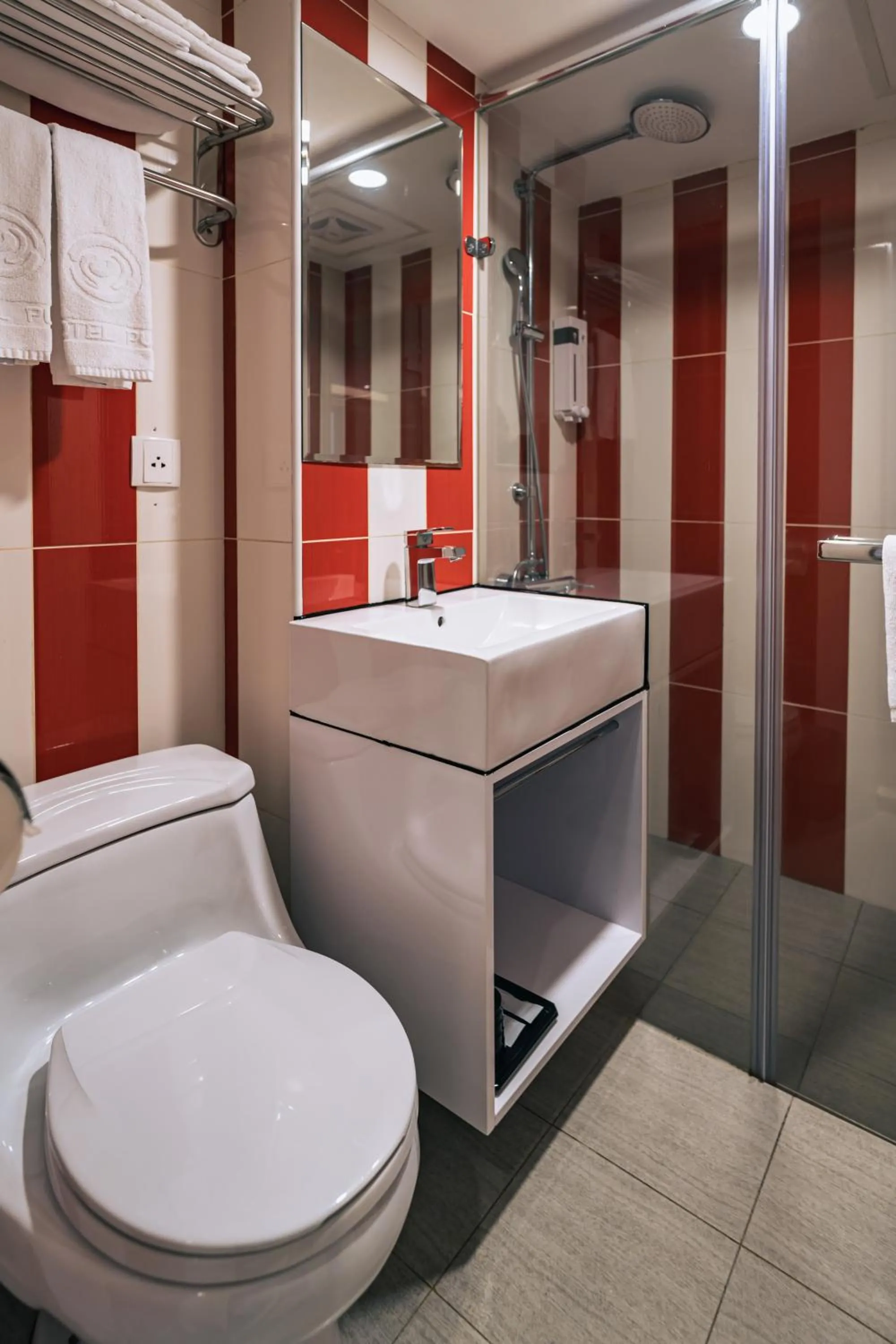 Hotel Puri Taipei Station Branch