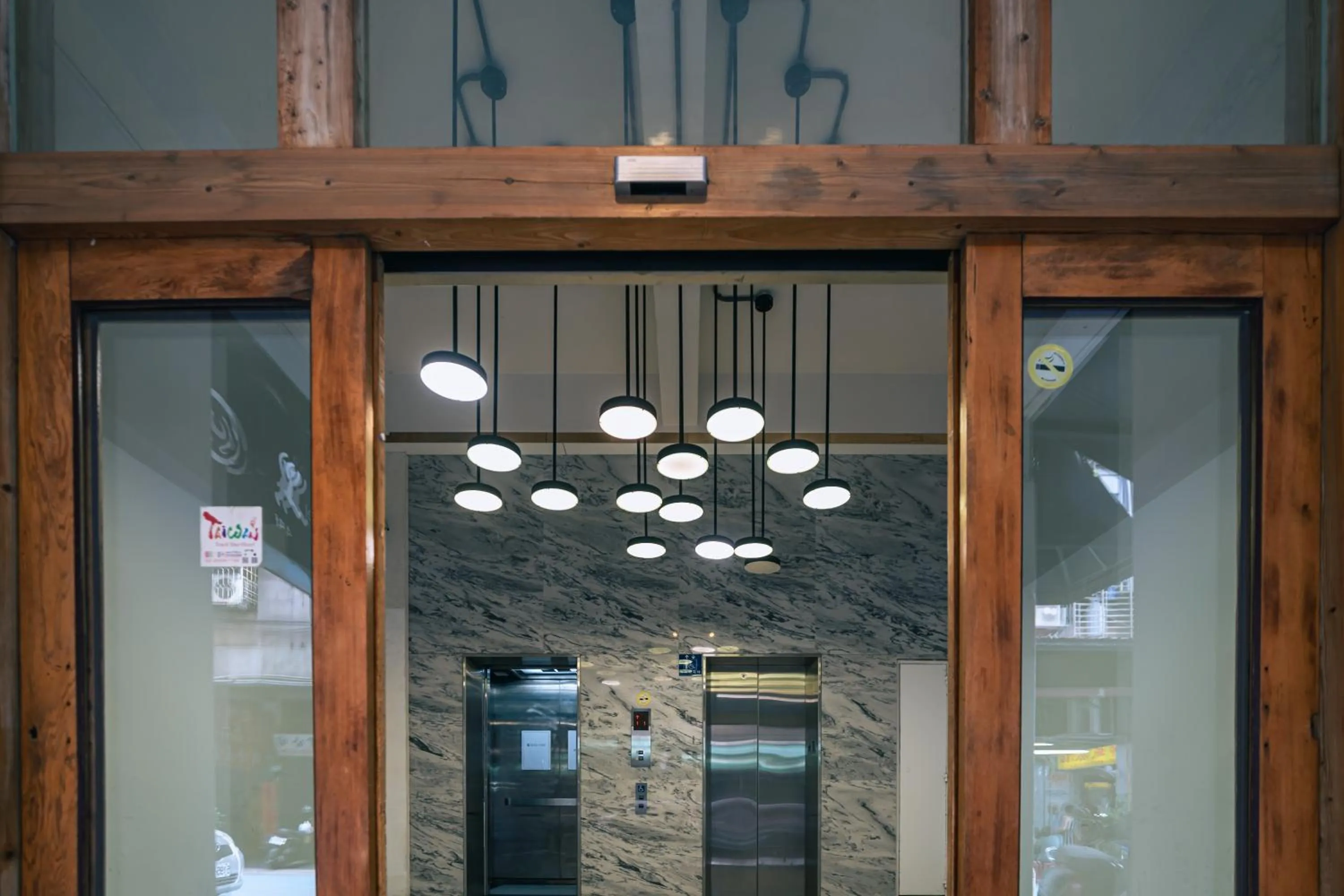 Property building in Hotel Puri Taipei Station Branch