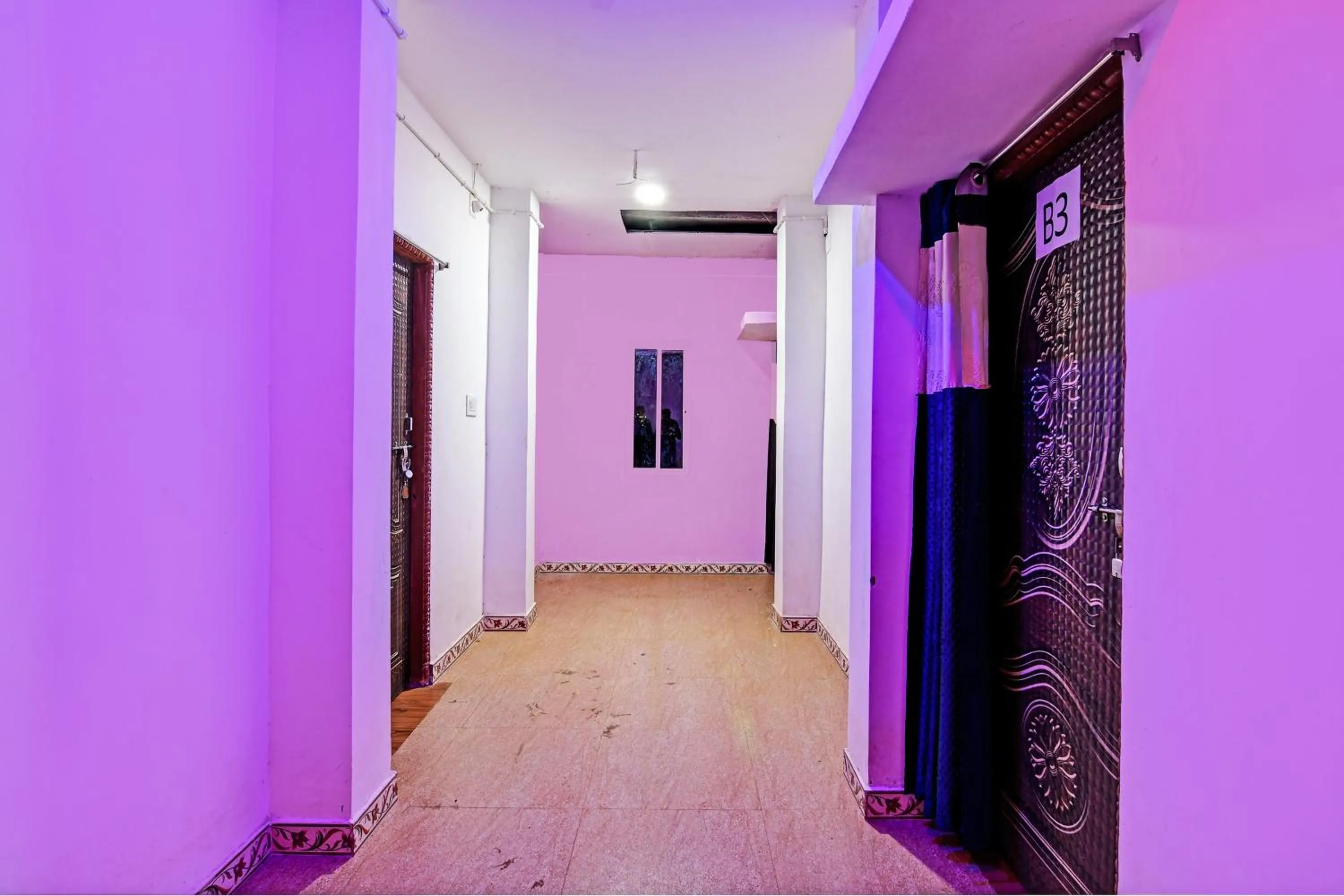 Lobby or reception in Hotel O Daffodil Lodge Dolphin restaurant