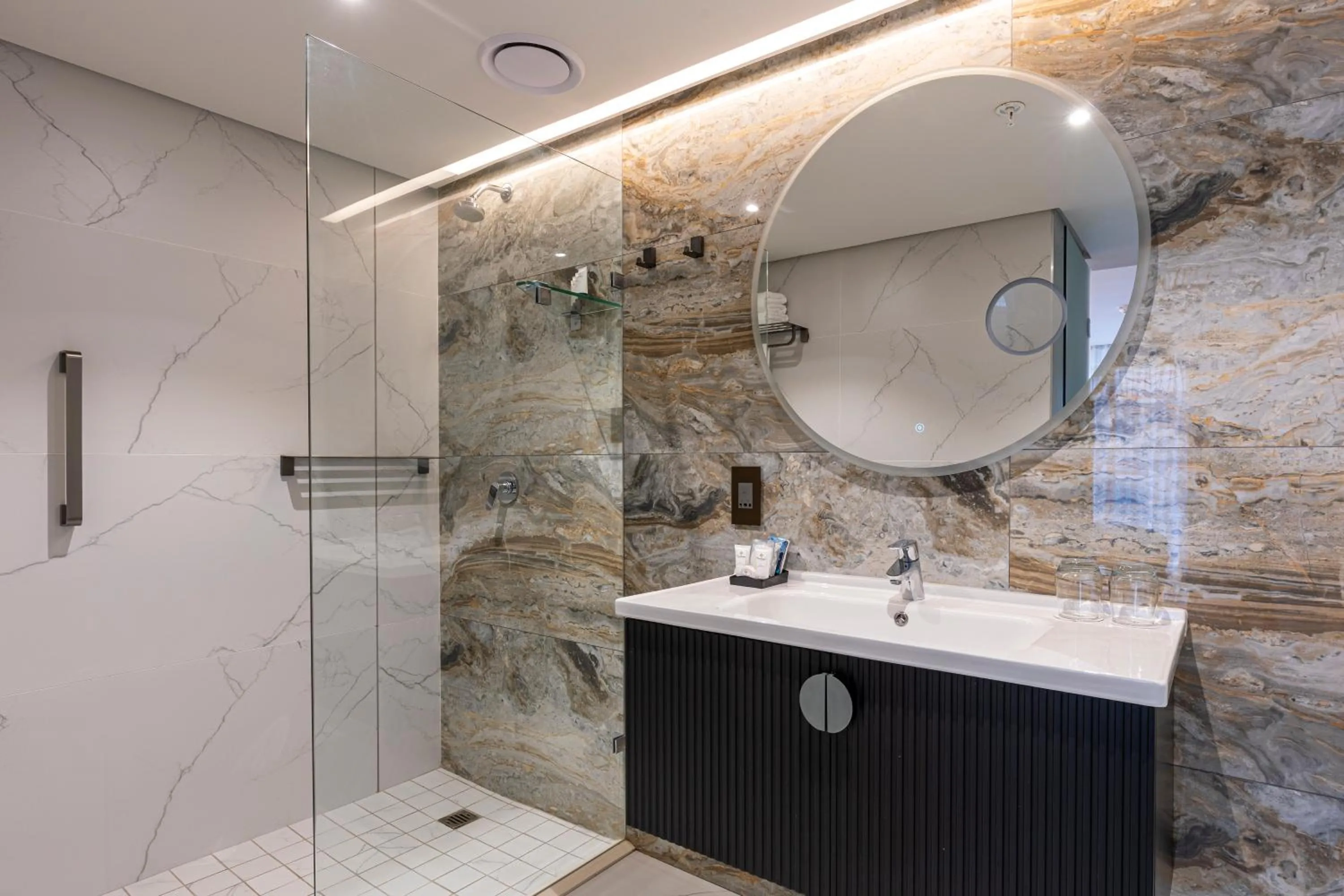 Shower in Coastlands Skye Hotel, Ridgeside, Umhlanga