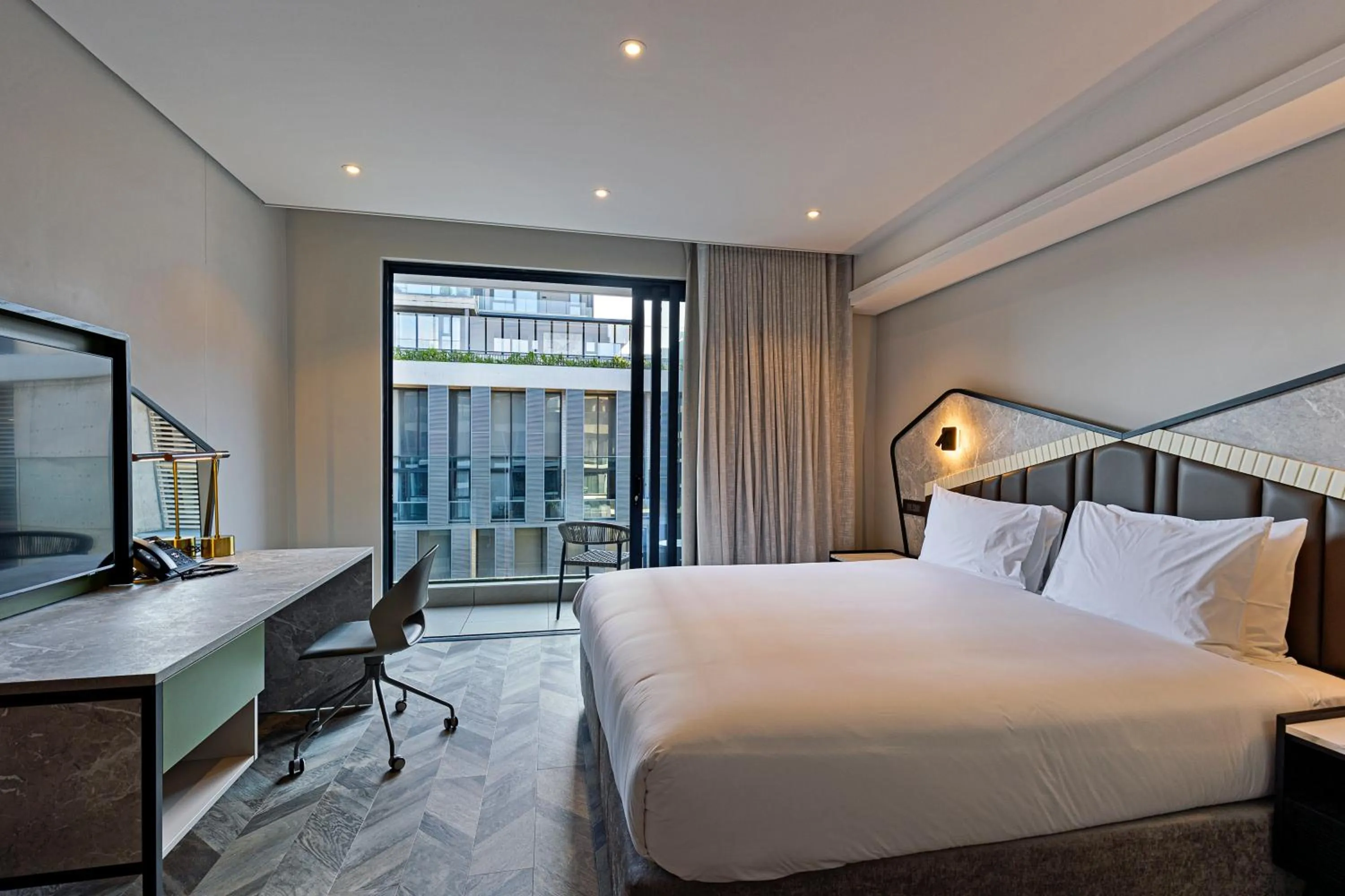 View (from property/room), Bed in Coastlands Skye Hotel, Ridgeside, Umhlanga