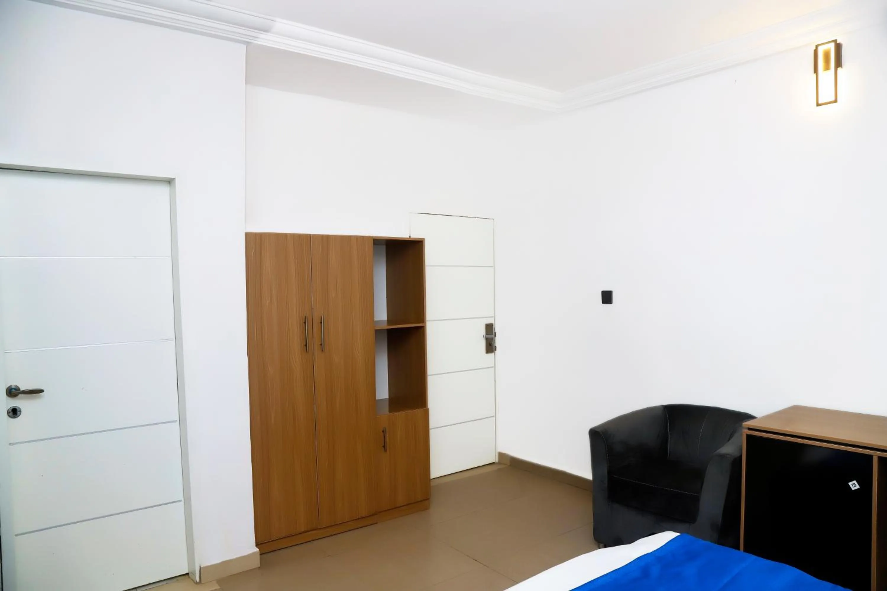 Western Dreams Hotel