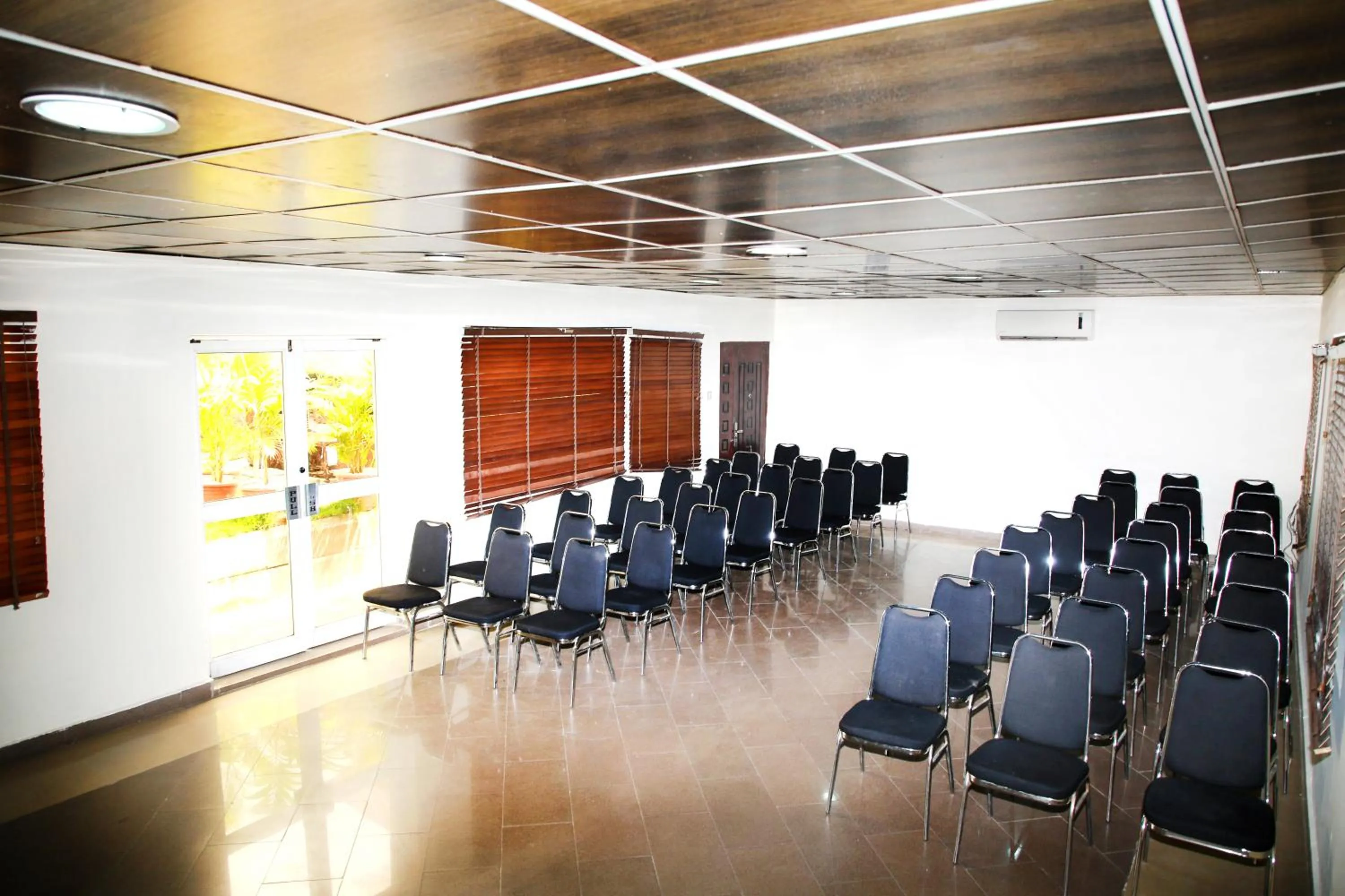 Meeting/conference room in Western Dreams Hotel