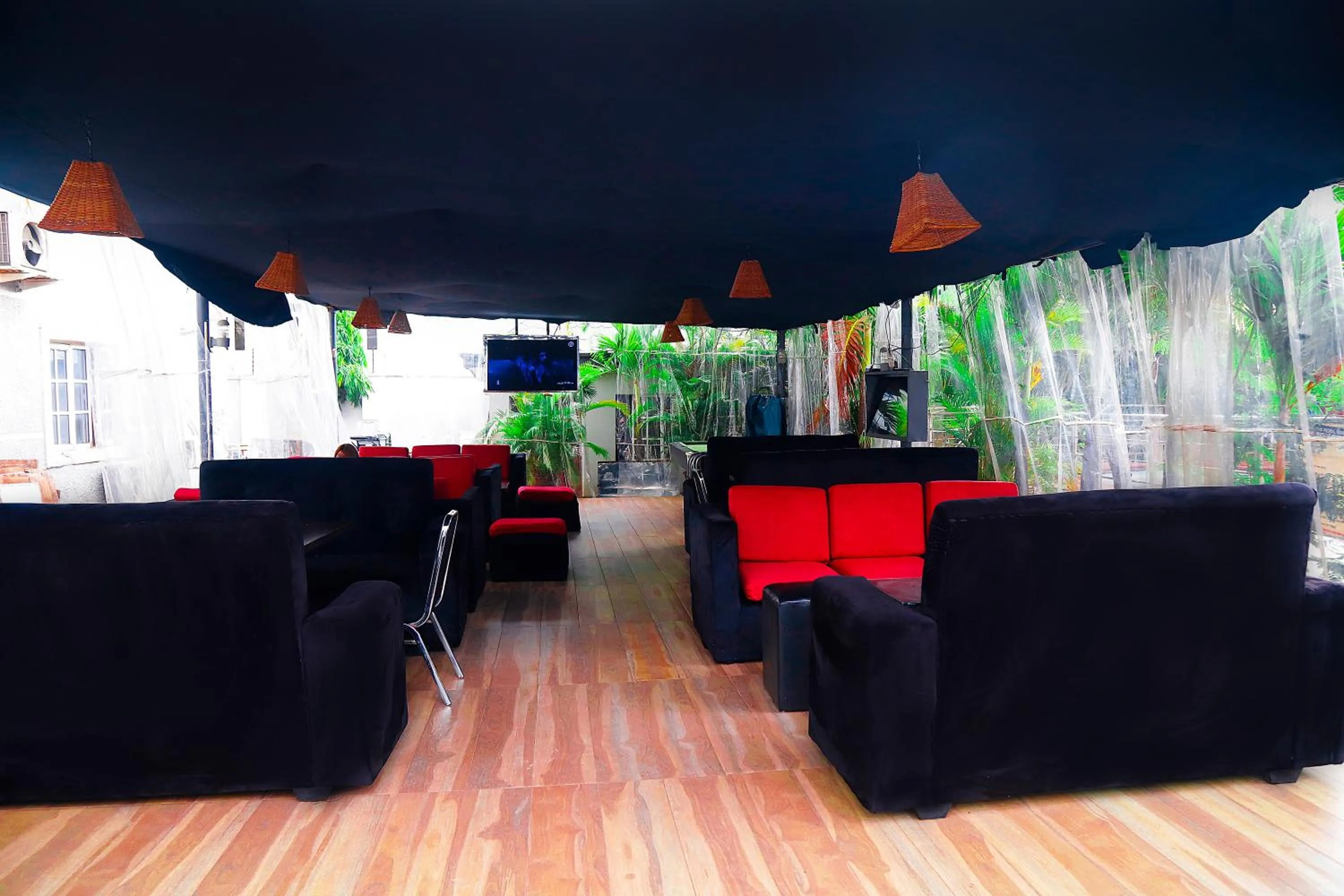 Western Dreams Hotel