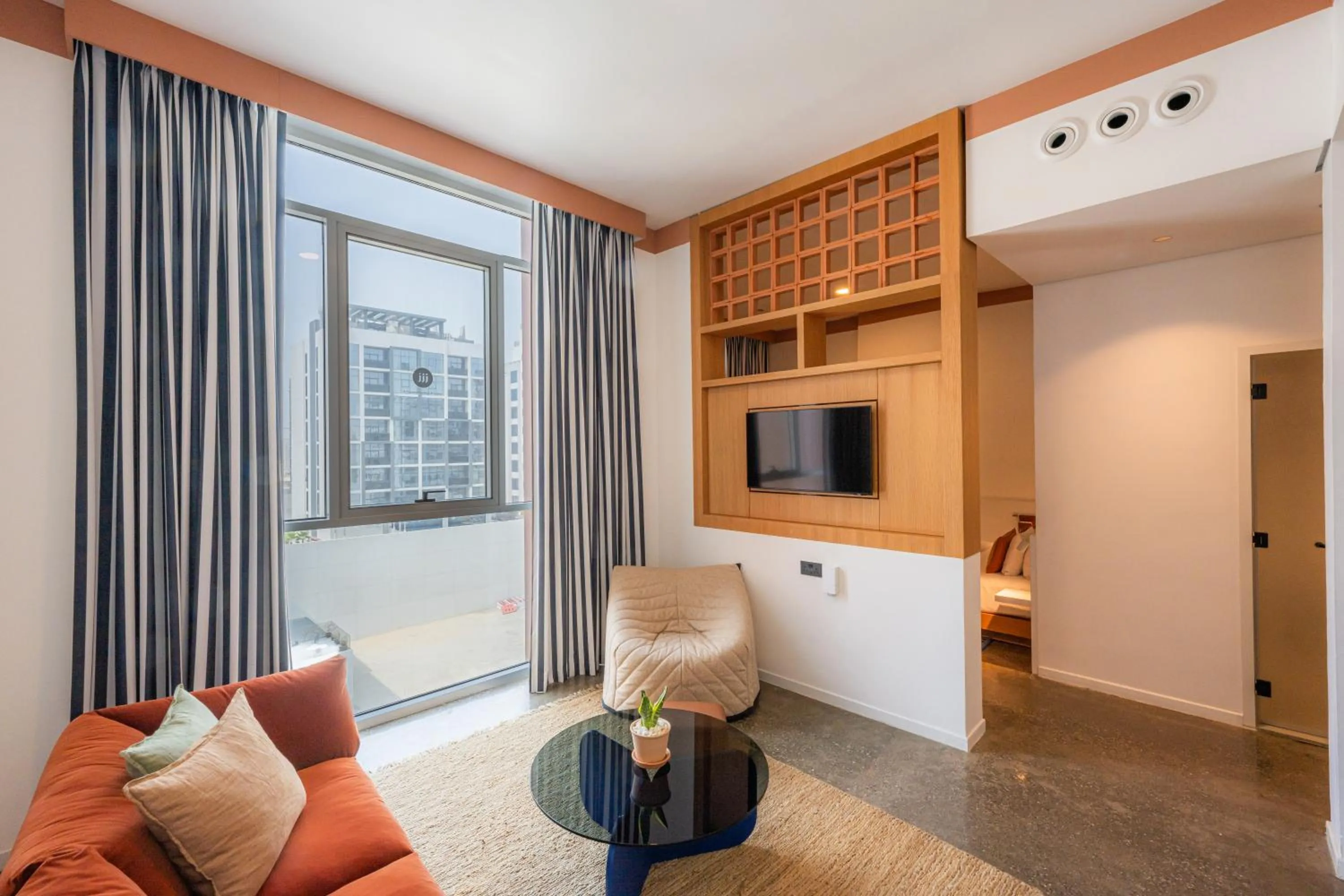 Seating area in Shada Hotel Dubai - فندق شدا دبي