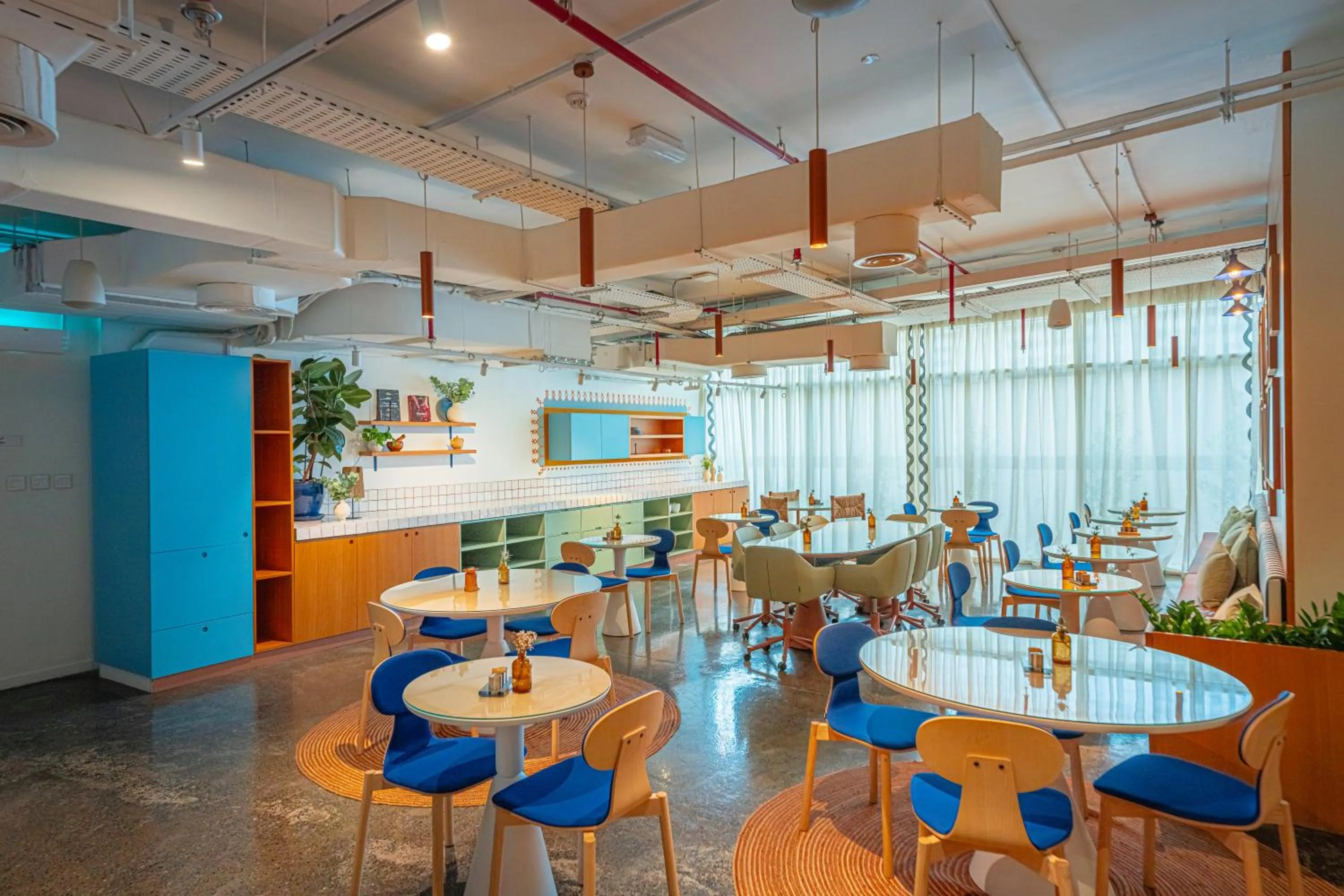 Restaurant/places to eat in Shada Hotel Dubai - فندق شدا دبي