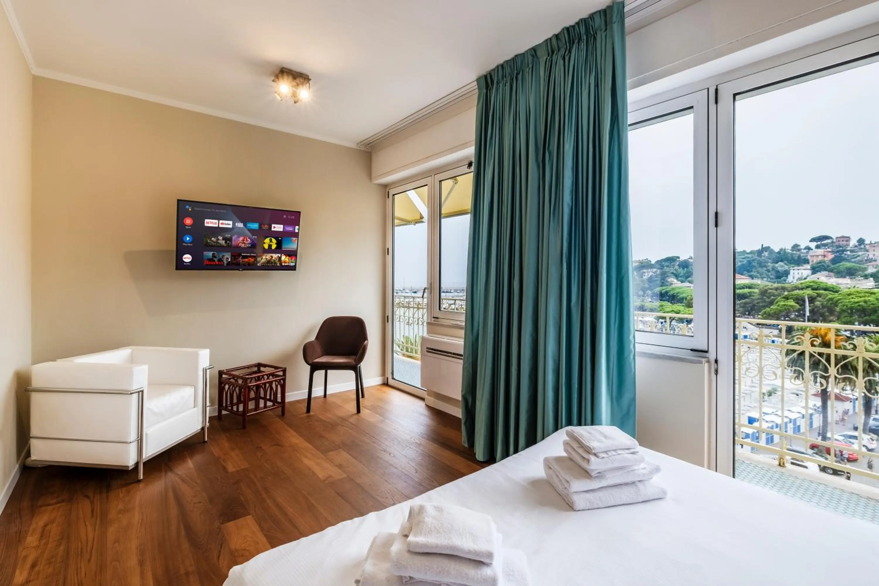 Bed in Rosabianca Boutique Hotel