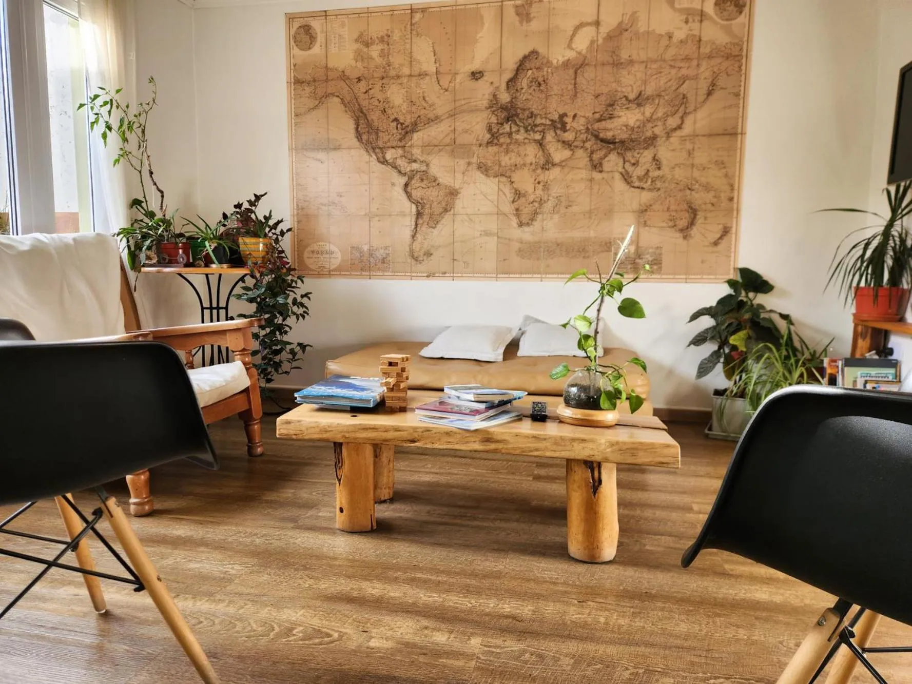 Communal lounge/ TV room in Hostería Aonikenk