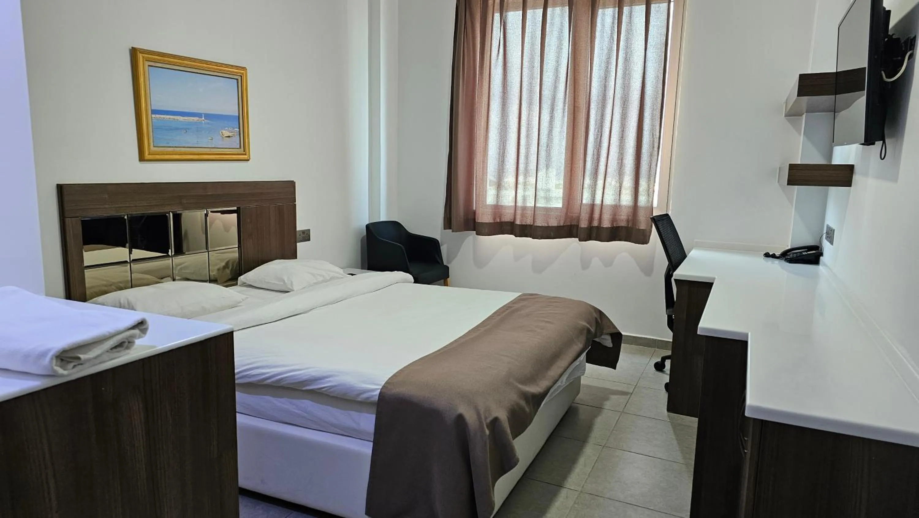 Bed in Dorana Hotel Lefkoşa