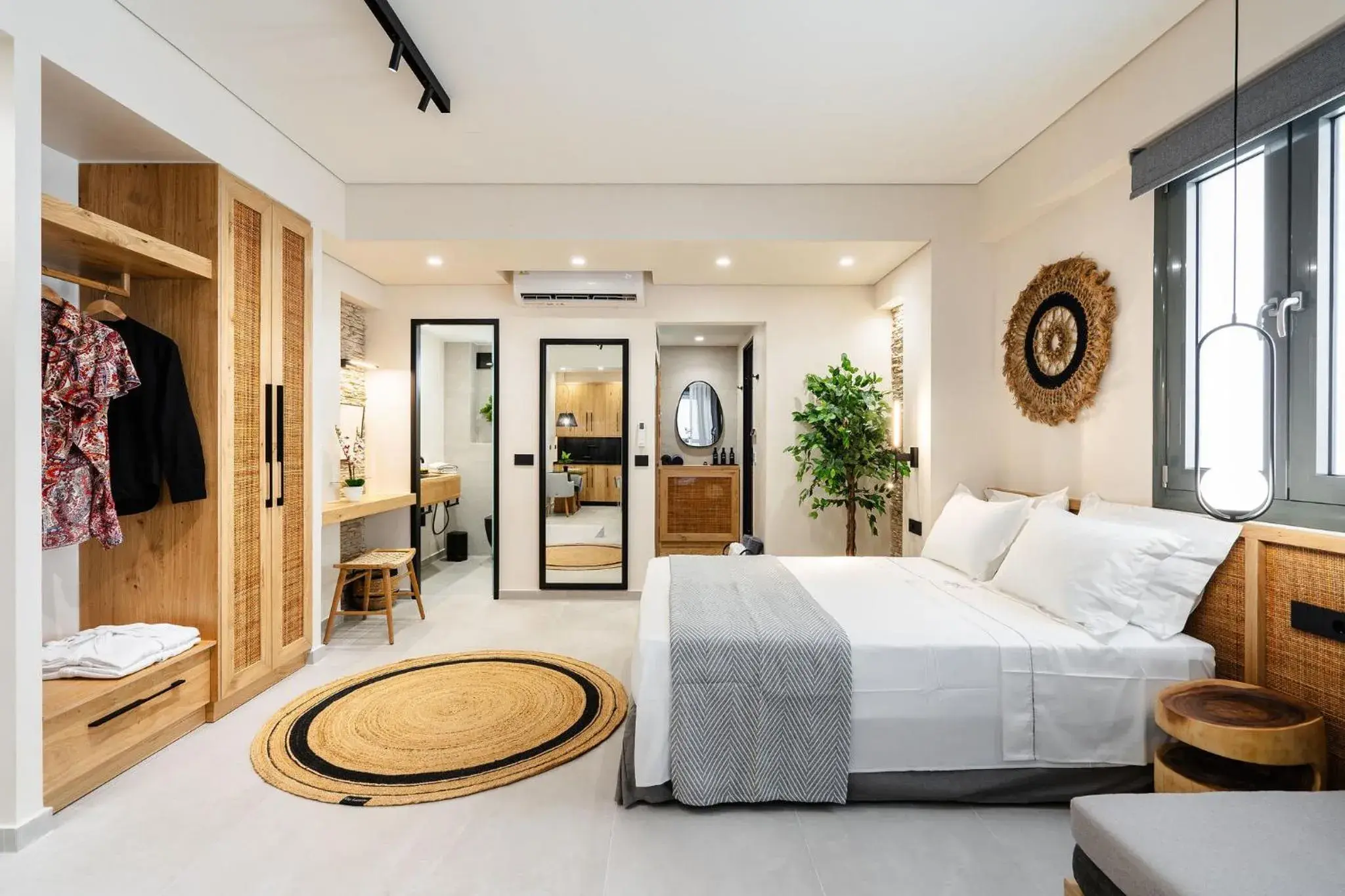 Well-being Spa Suite with Hot Tub in Legato Spa Suites Well-being Spa Suite with Hot Tub in Legato Spa Suites