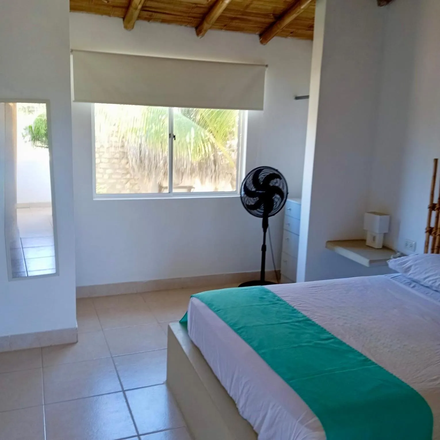 Bedroom, Bed in Hotel Puerto Antiguo