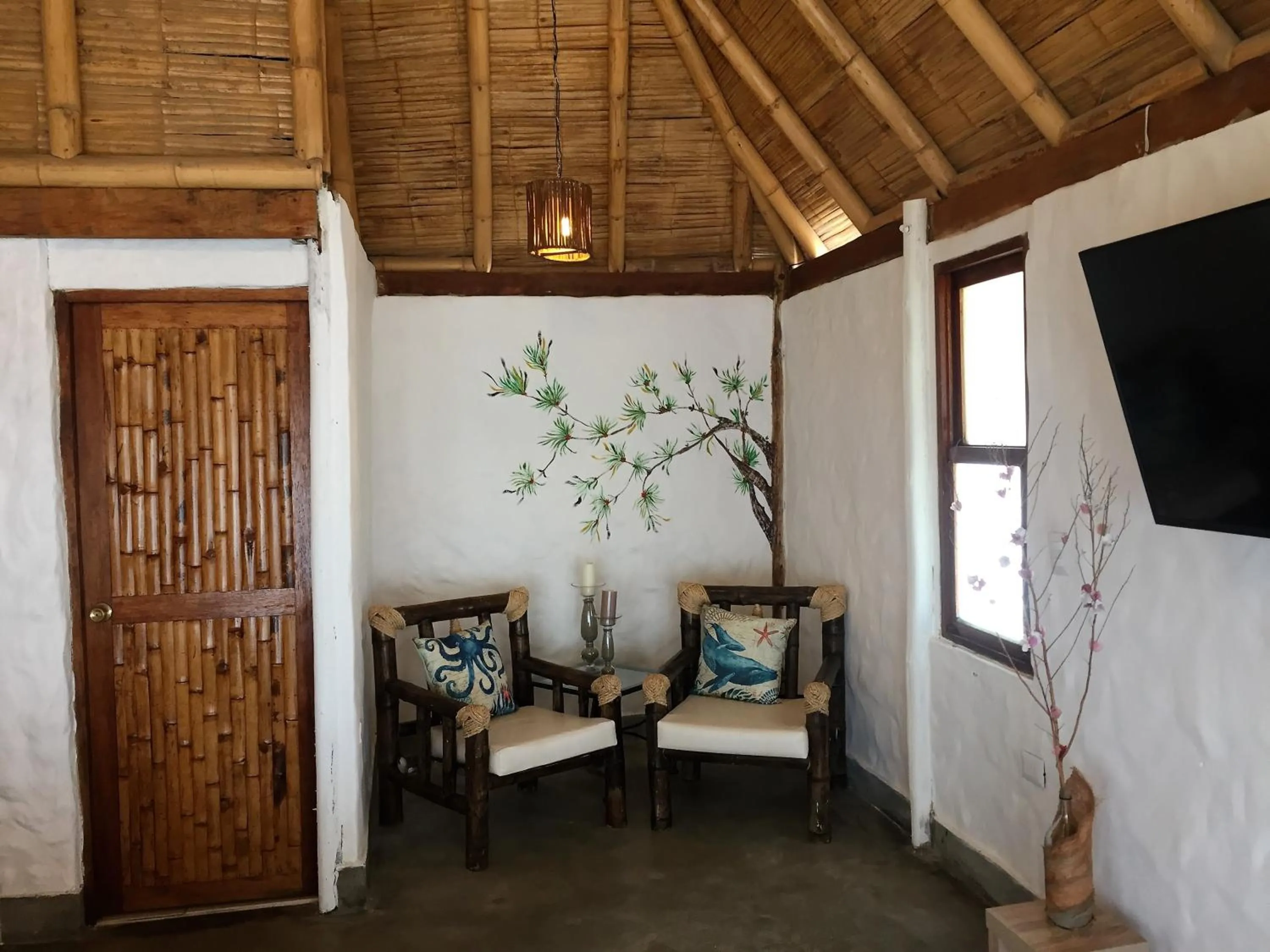 Living room in Hotel Puerto Antiguo