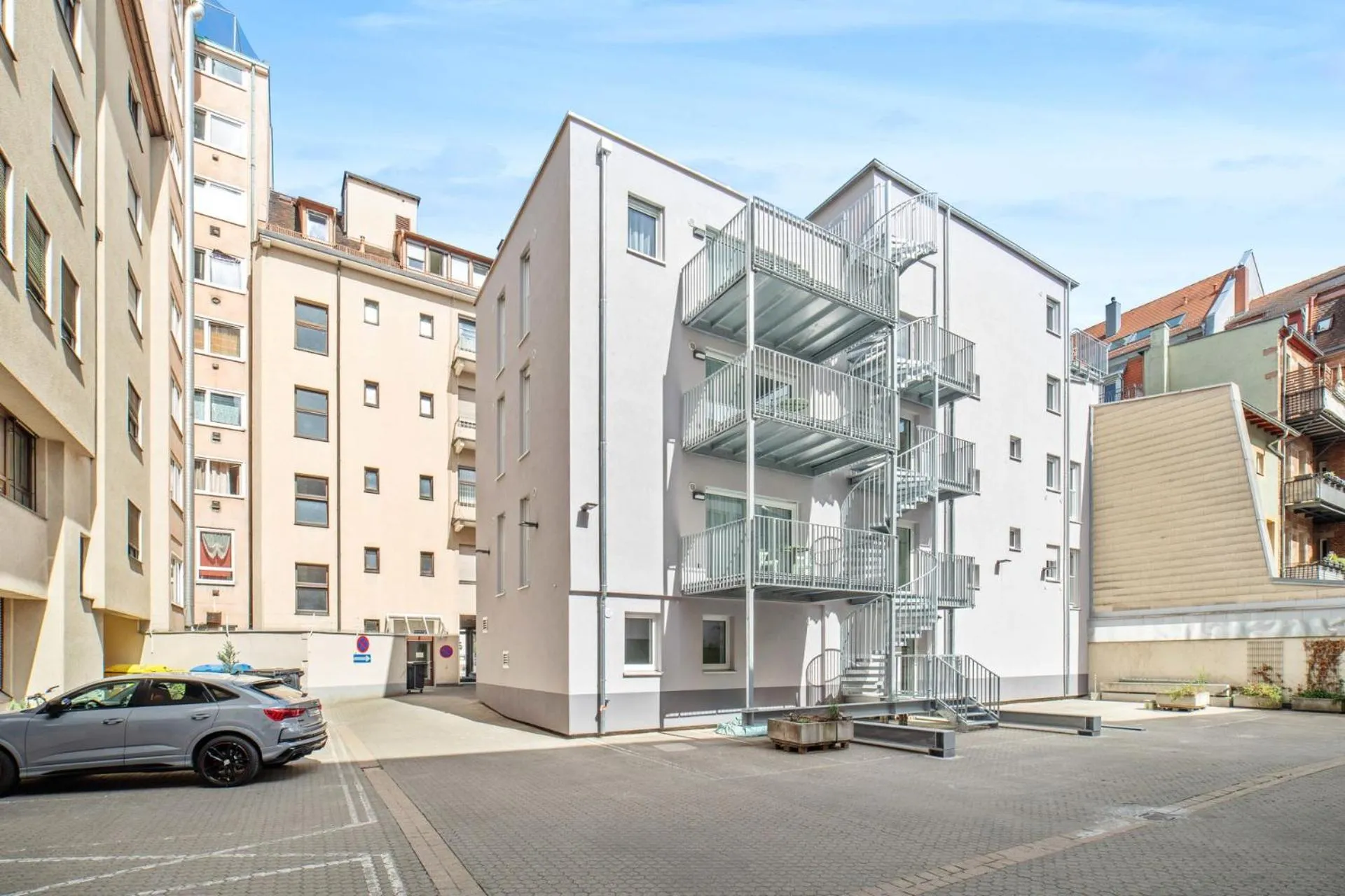 Neighbourhood in Limehome Nuremberg Celtisplatz