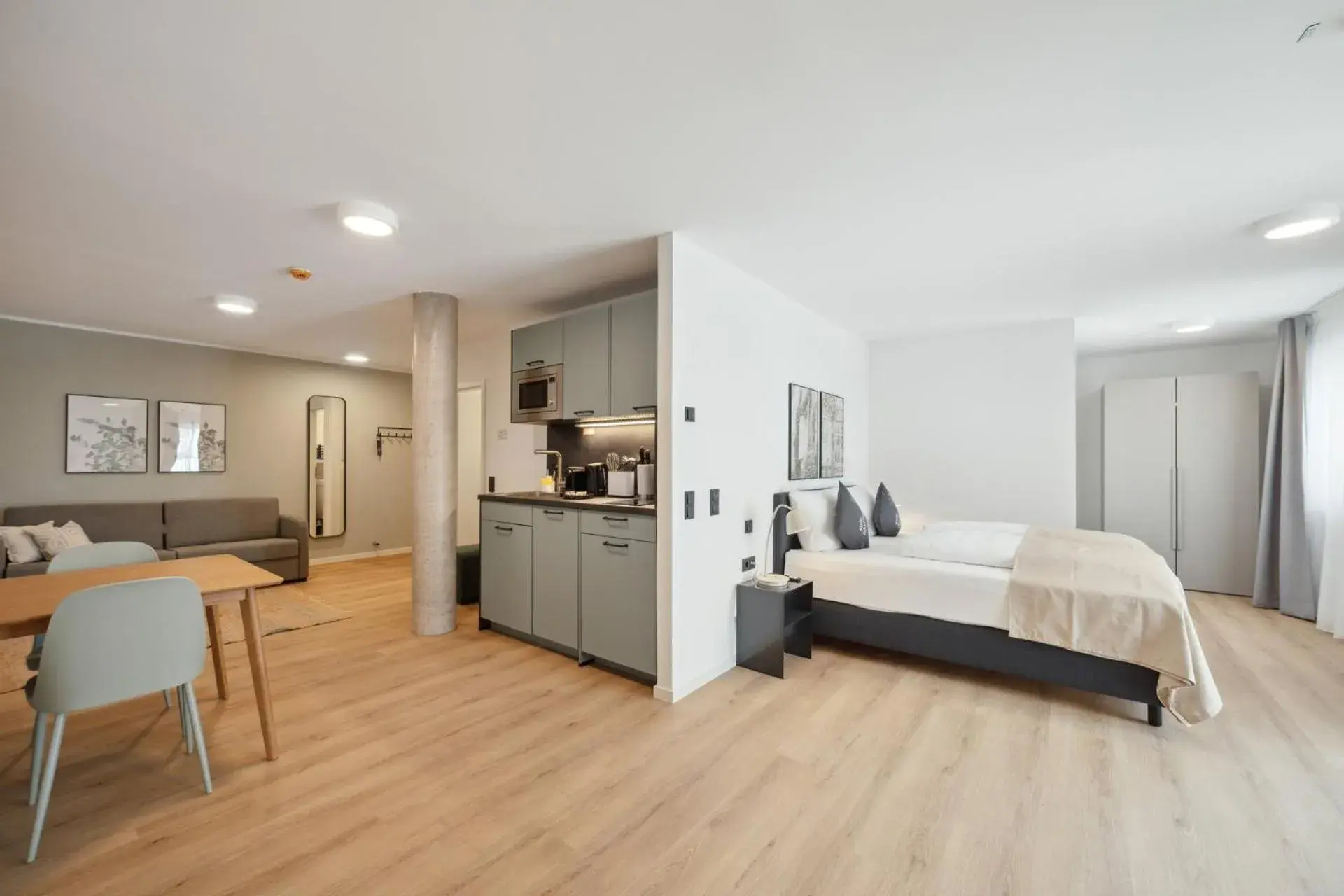 Suite with sofa bed in Limehome Nuremberg Celtisplatz Suite with sofa bed in Limehome Nuremberg Celtisplatz