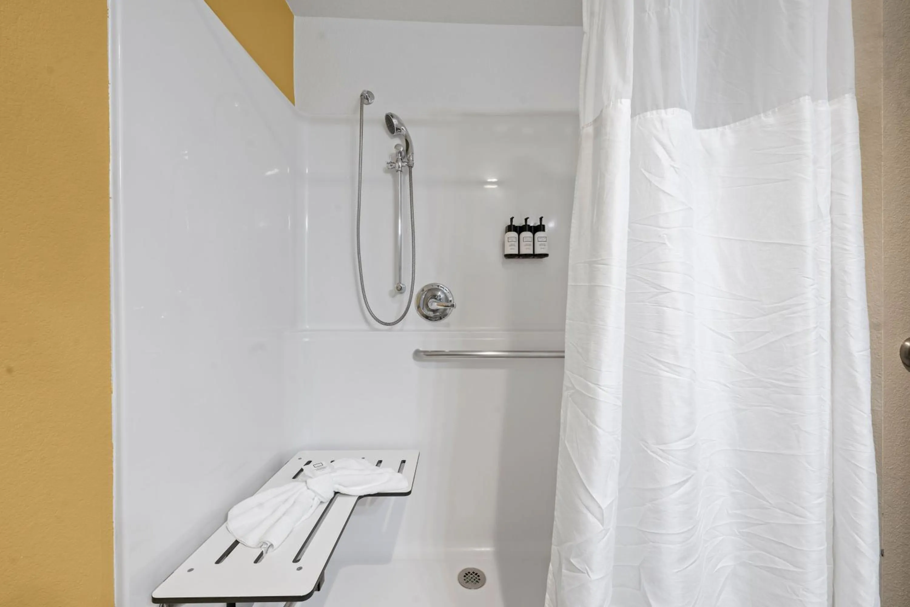 acessibility in River Inn at Seaside