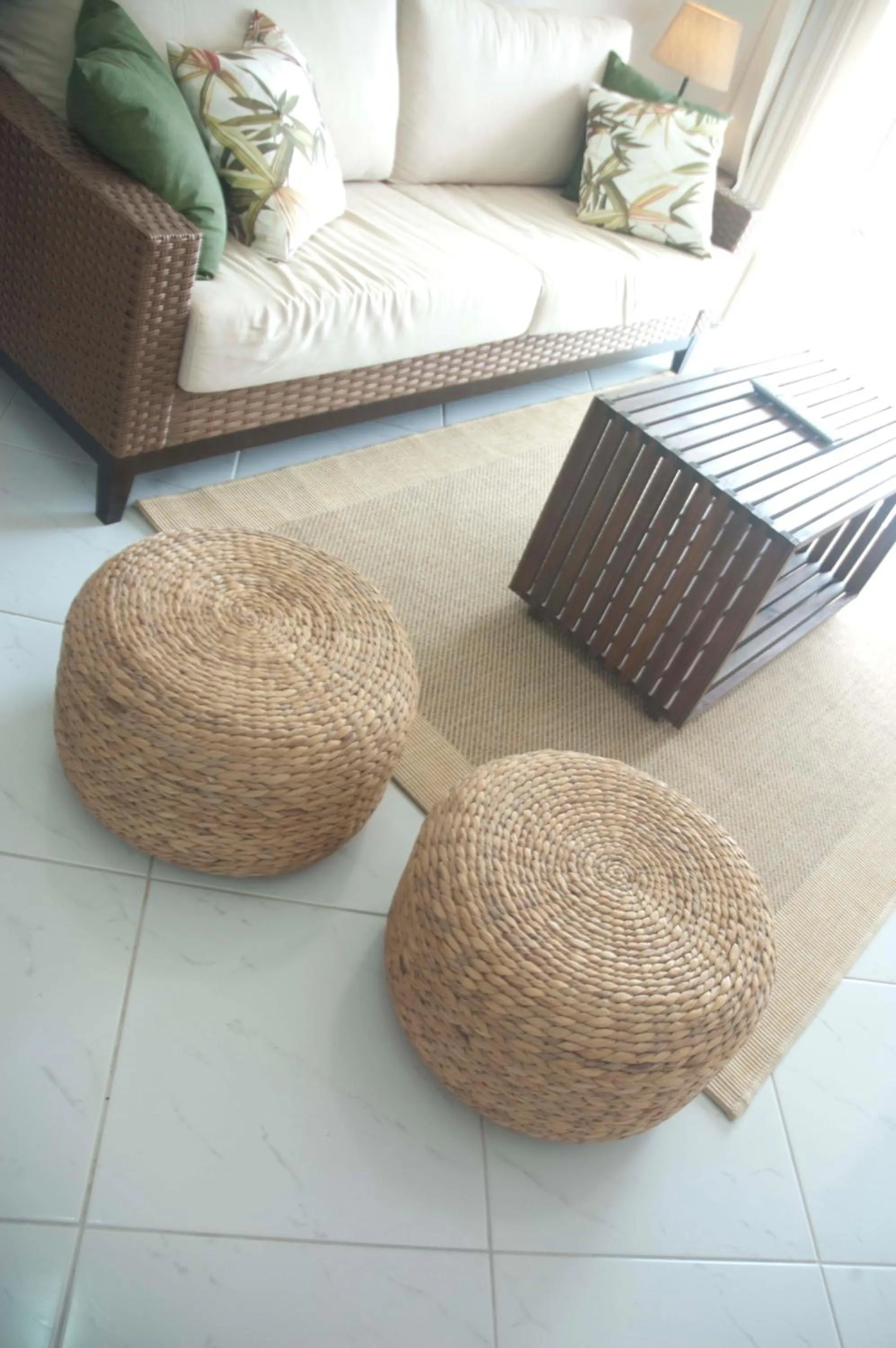 Living room in Indulge and Relax Apartment