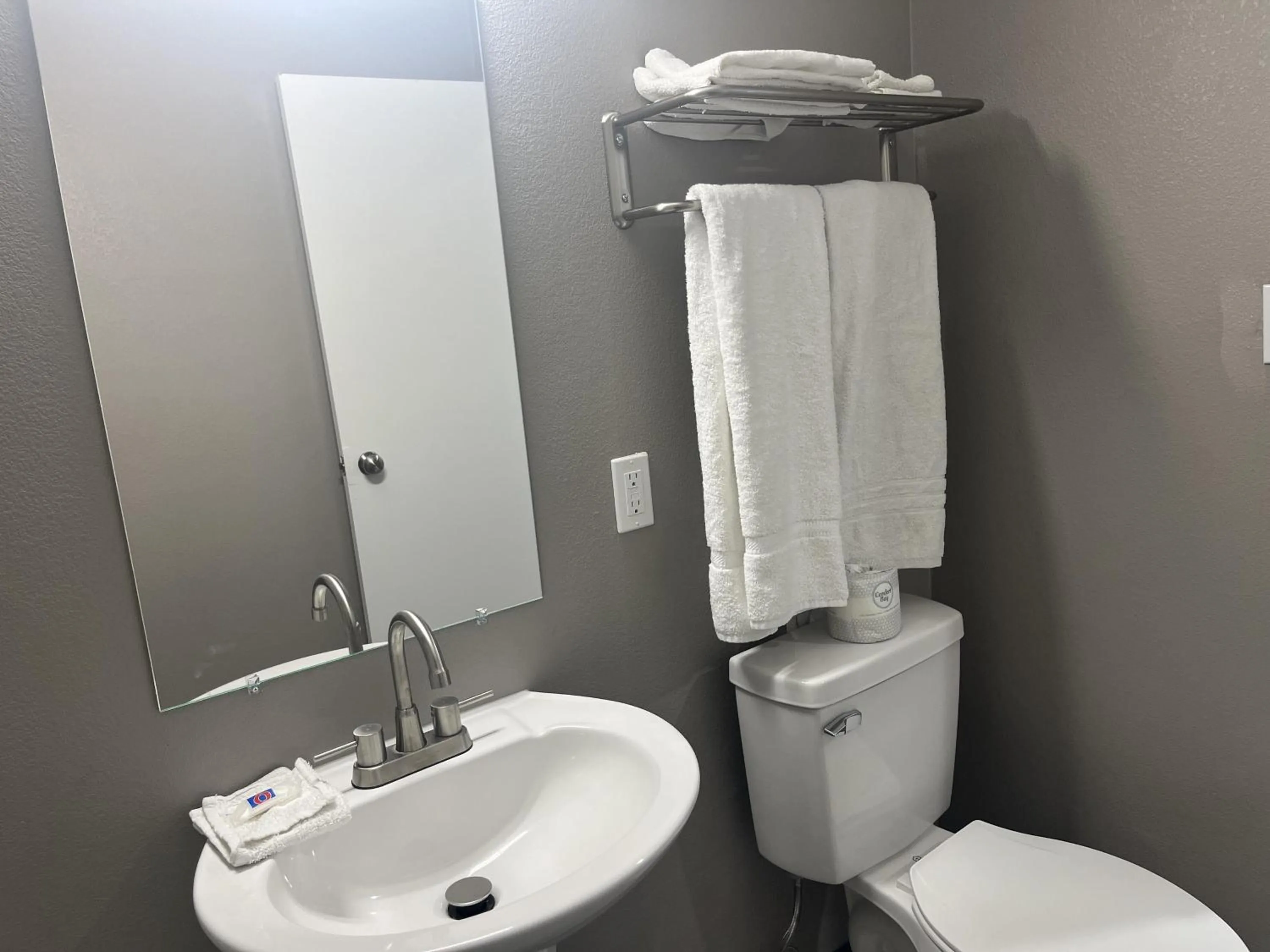 Bathroom in Motel 6 - Las Vegas, NV – Downtown Fremont St Experience