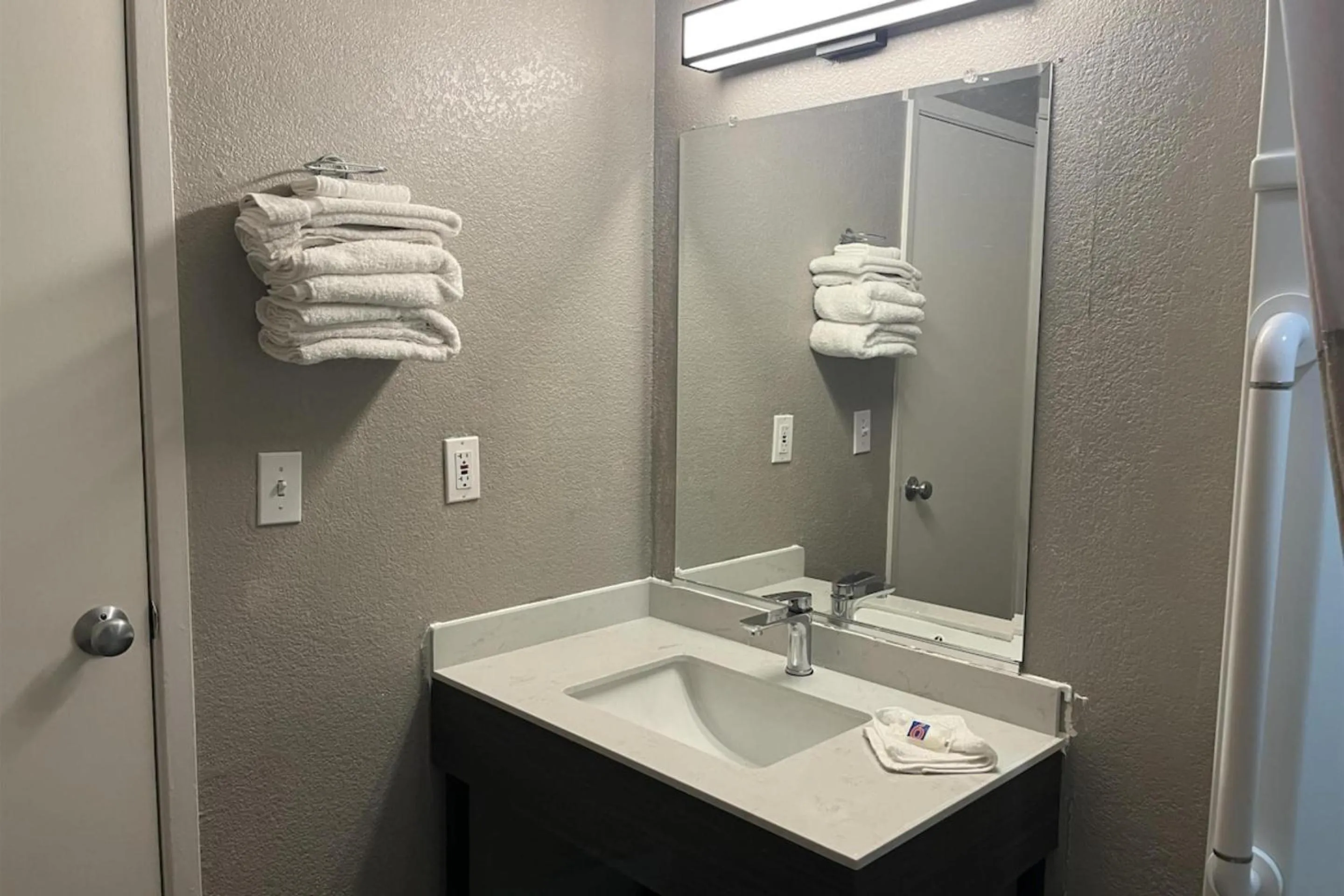 Bathroom in Motel 6 - Las Vegas, NV – Downtown Fremont St Experience