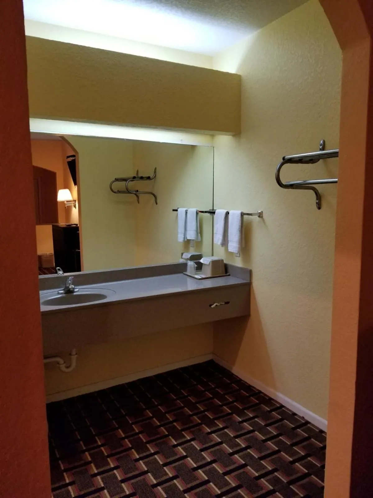 Bathroom in Texan Inn & Suites