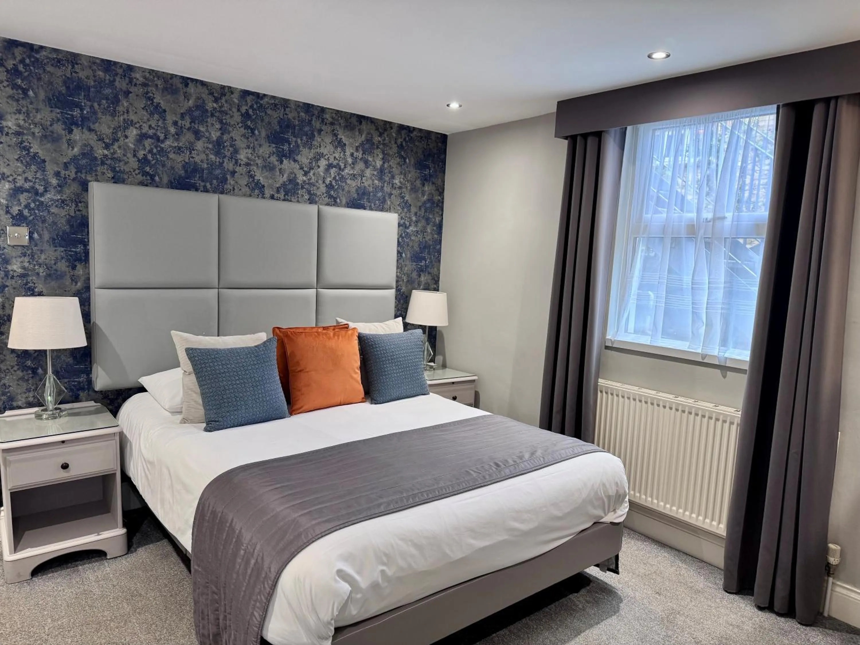 Bed in Camelia Hotel