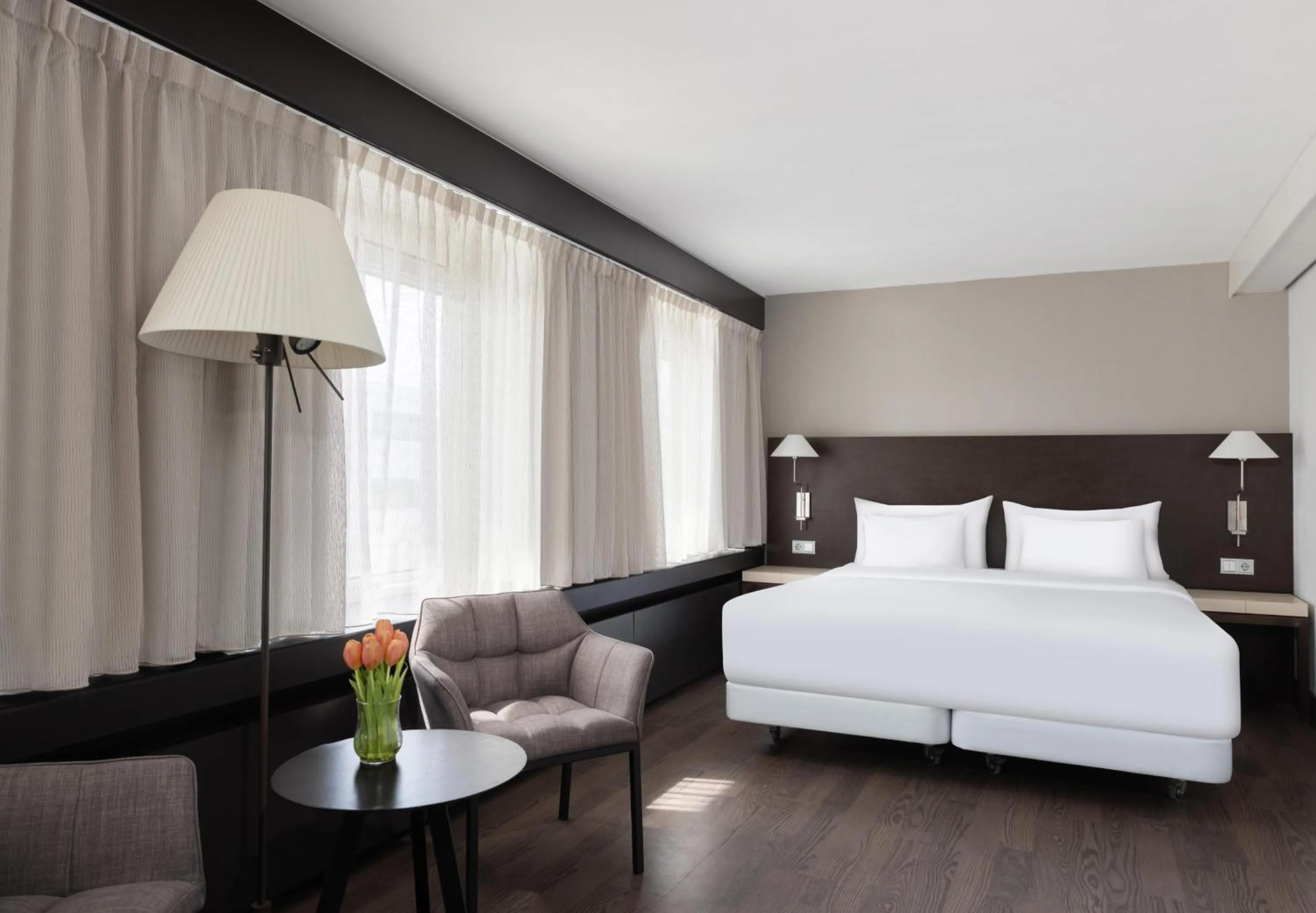 Bedroom, Bed in NH Noordwijk Conference Centre Leeuwenhorst