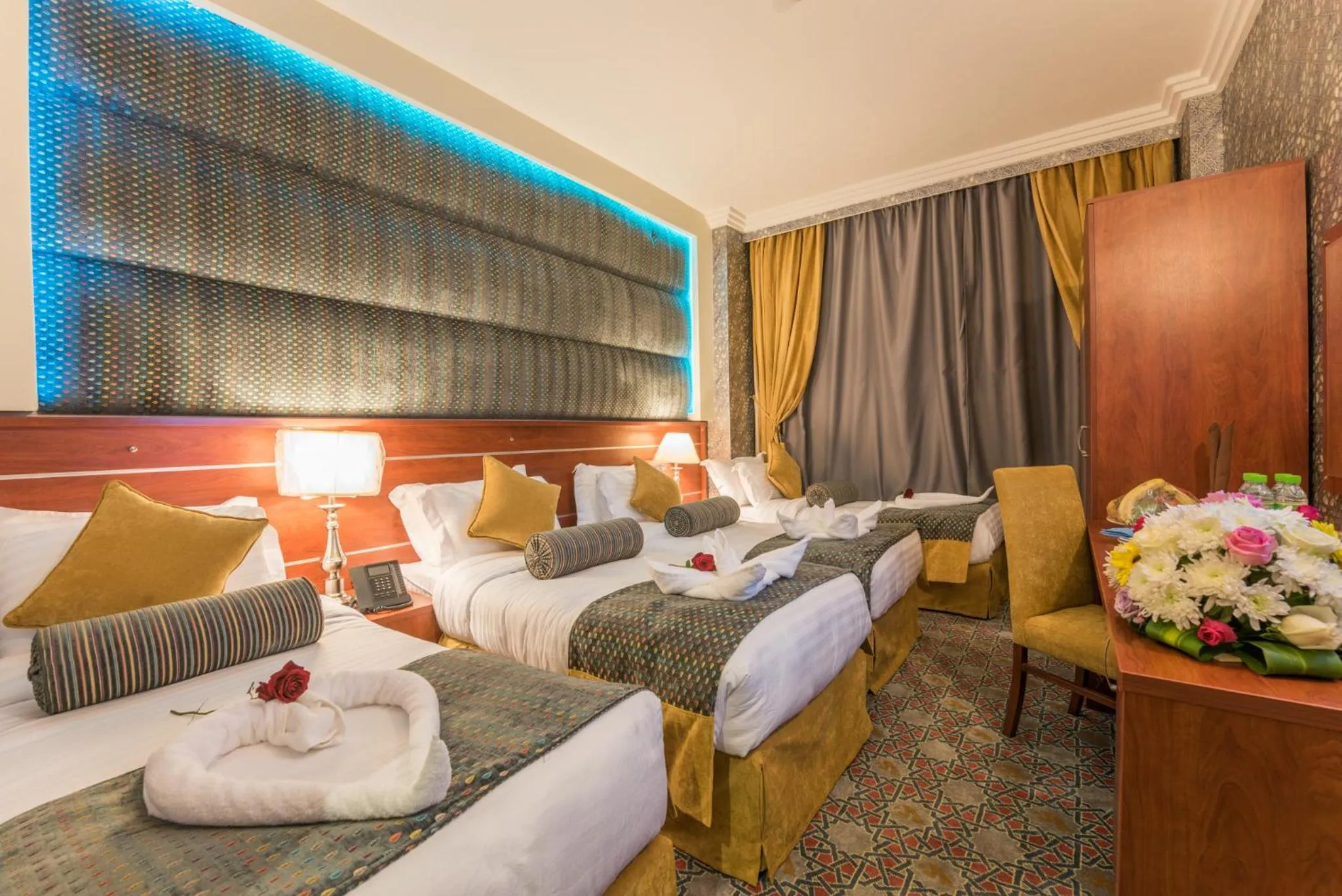 Bedroom, Bed in Nusk Al Madinah