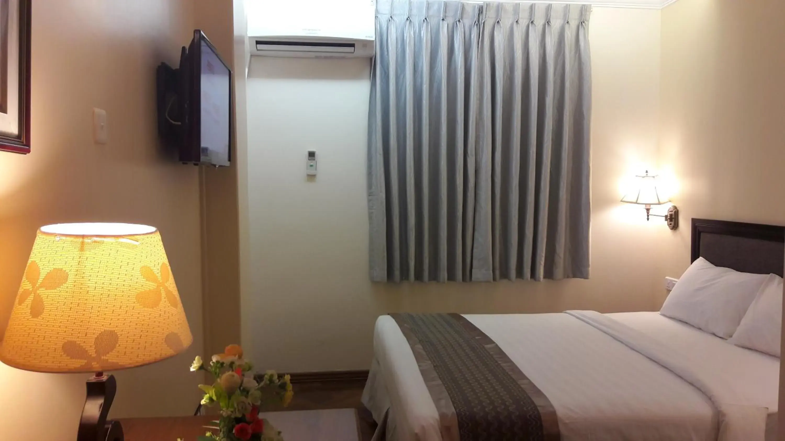Economy Double Room in Grand Laurel Hotel Economy Double Room in Grand Laurel Hotel