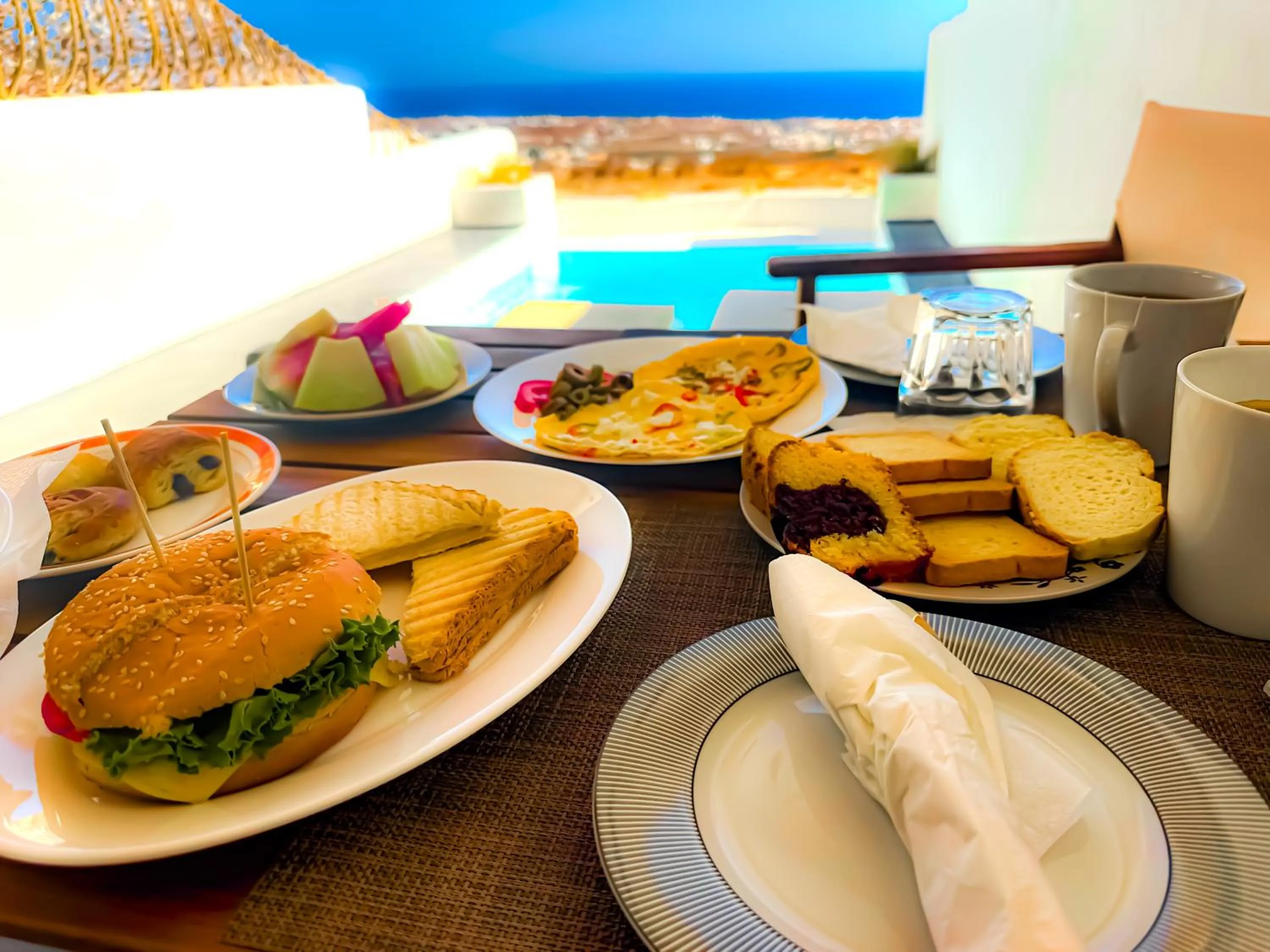 Breakfast in Salida Del Sol Santorini