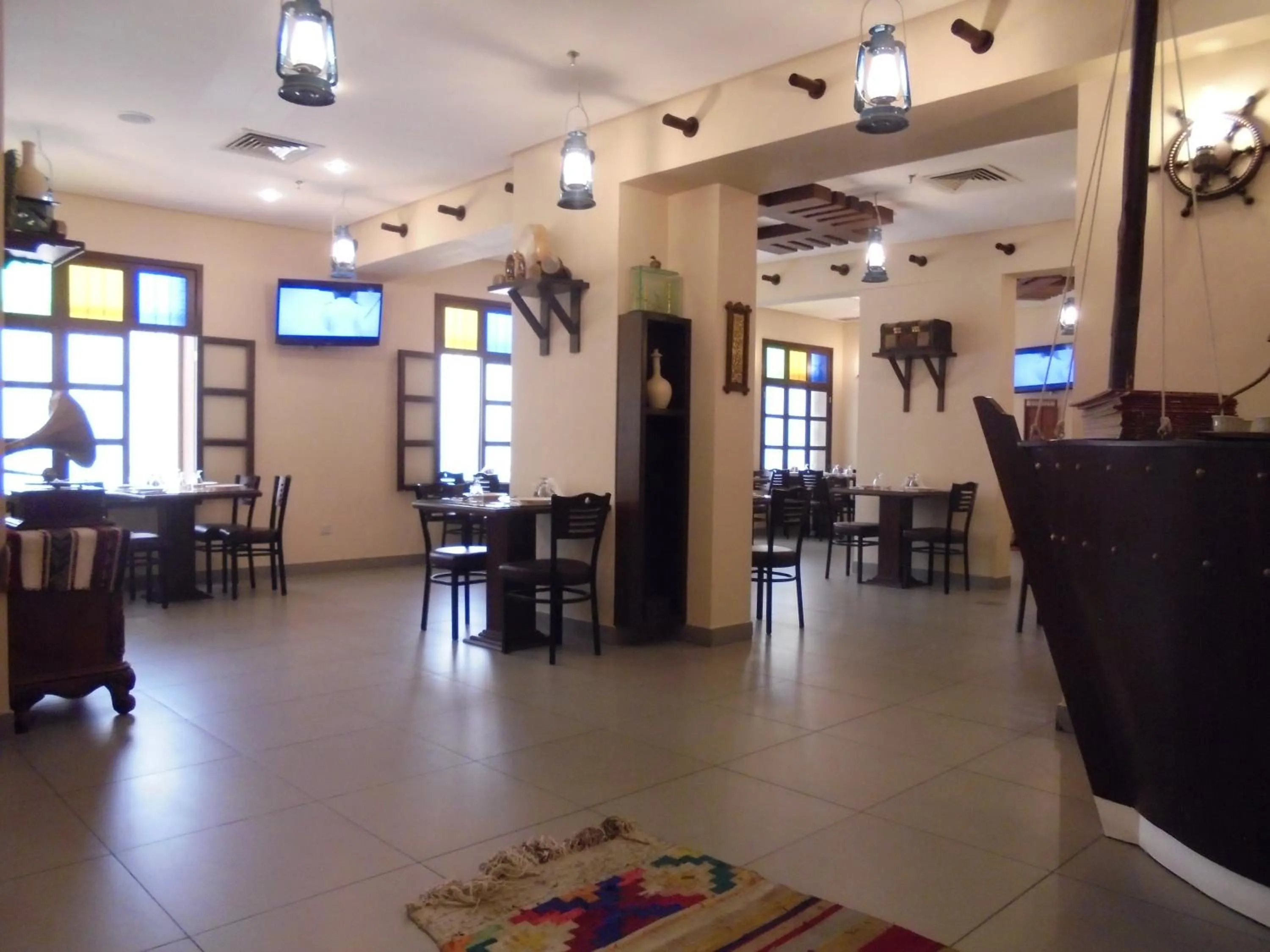 Restaurant/places to eat in The Venue Resident