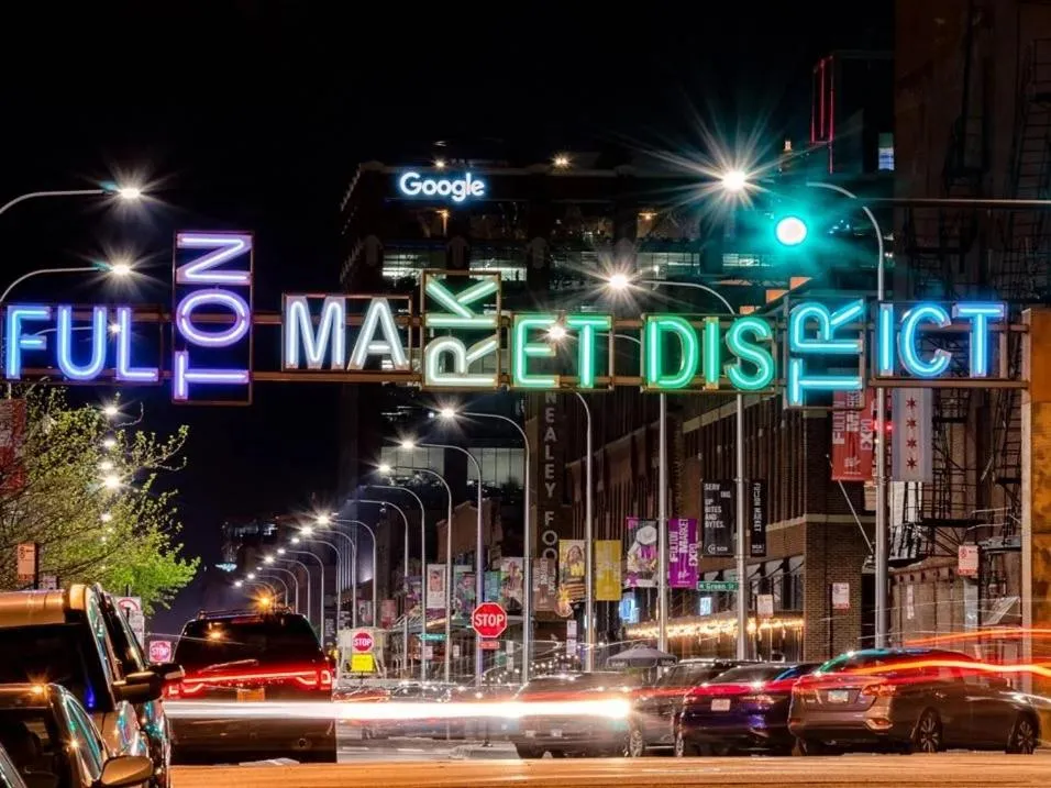 Level Chicago Fulton Market