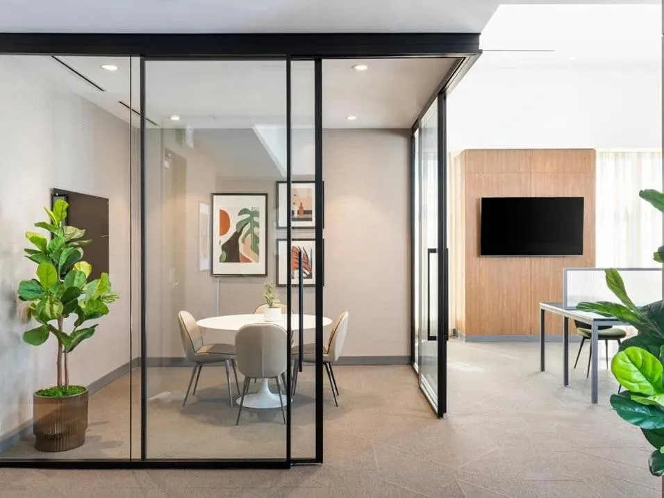 Level Chicago Fulton Market