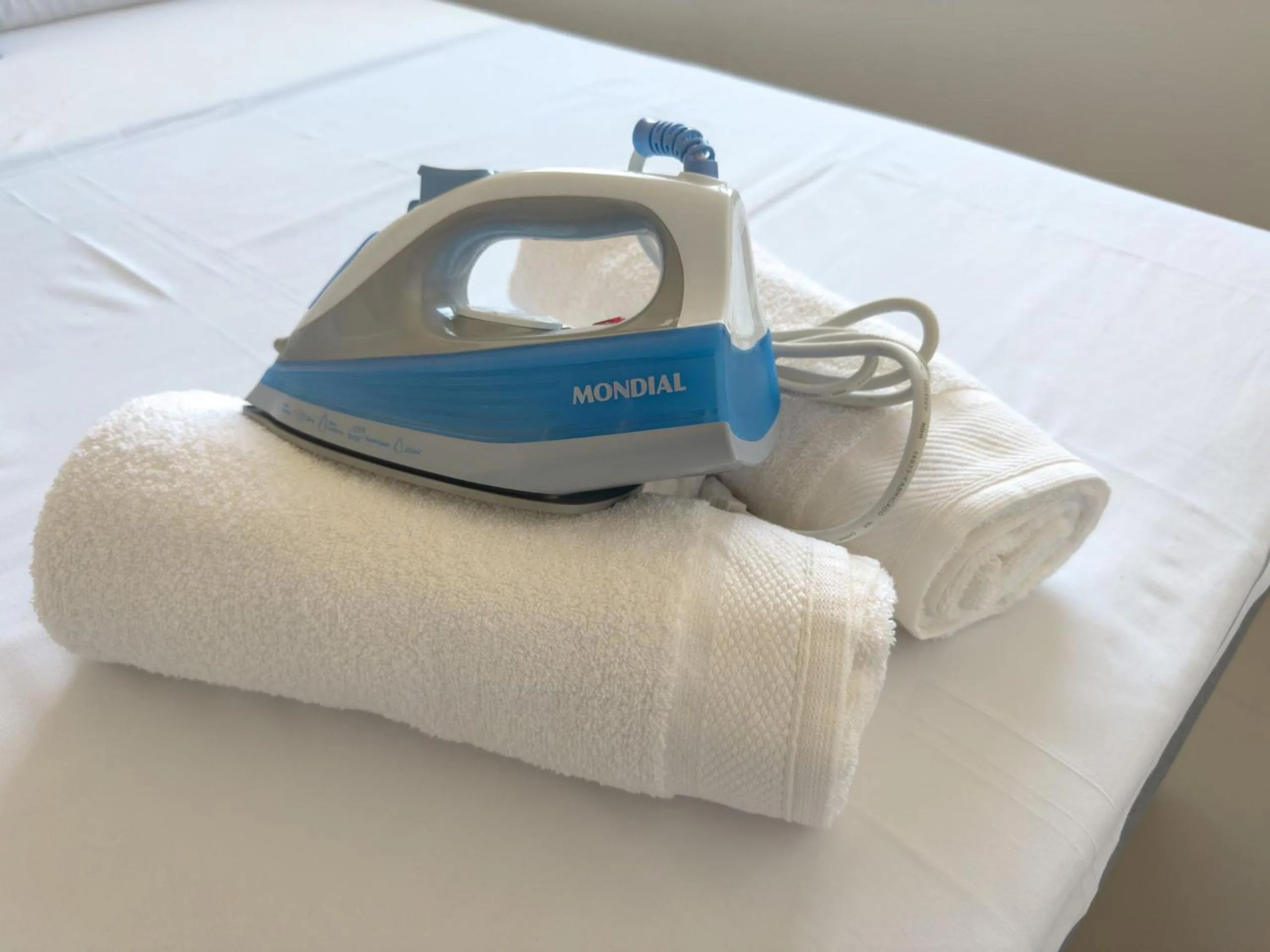 Bedroom in APTOS 1 e 2QTO Lava e Seca e Academia