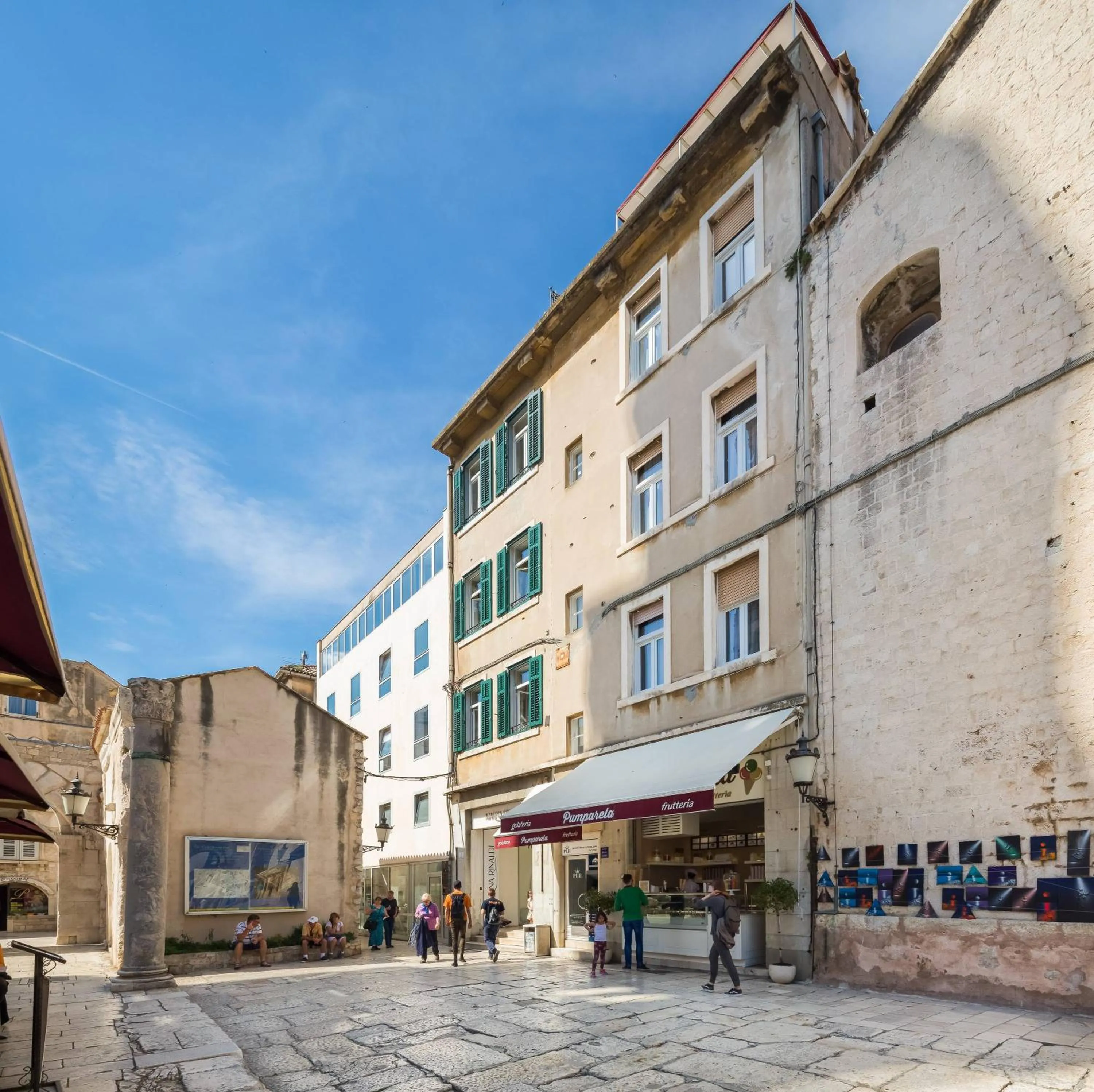 Property building in PLR Luxury Rooms