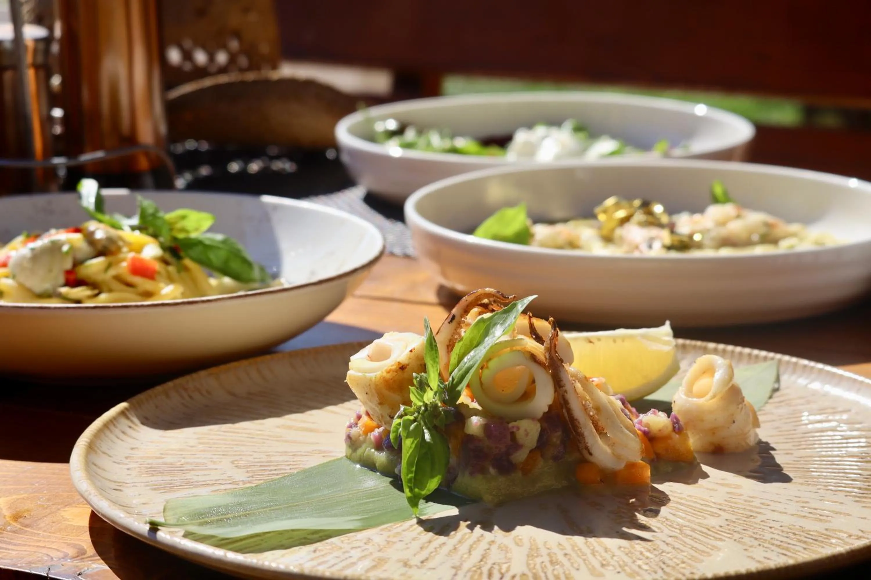 Restaurant/places to eat in Mucobega Hotel