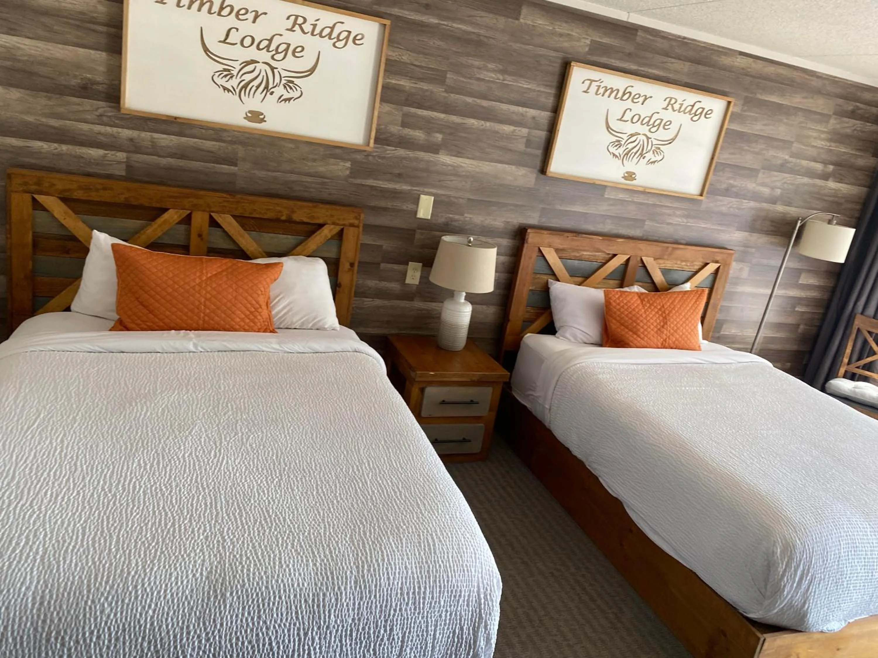 Bed in Timber Ridge Lodge Gatlinburg