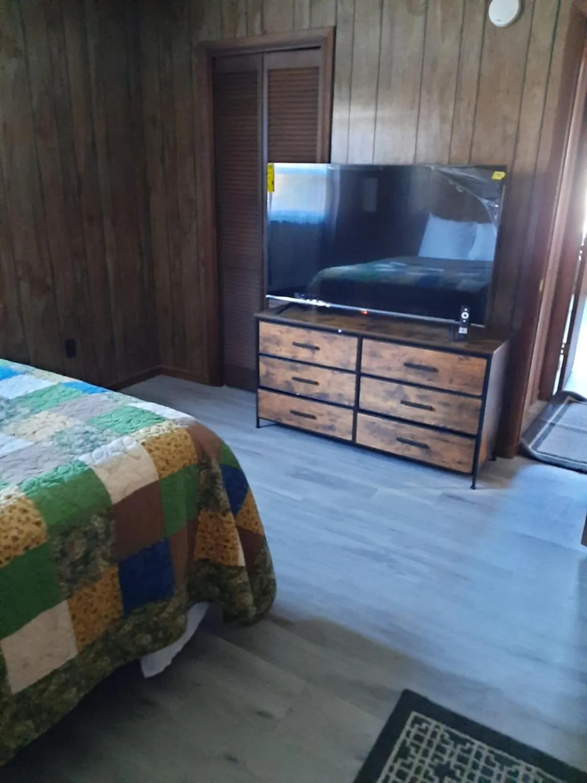 TV and multimedia, Bed in Timber Ridge Lodge Gatlinburg