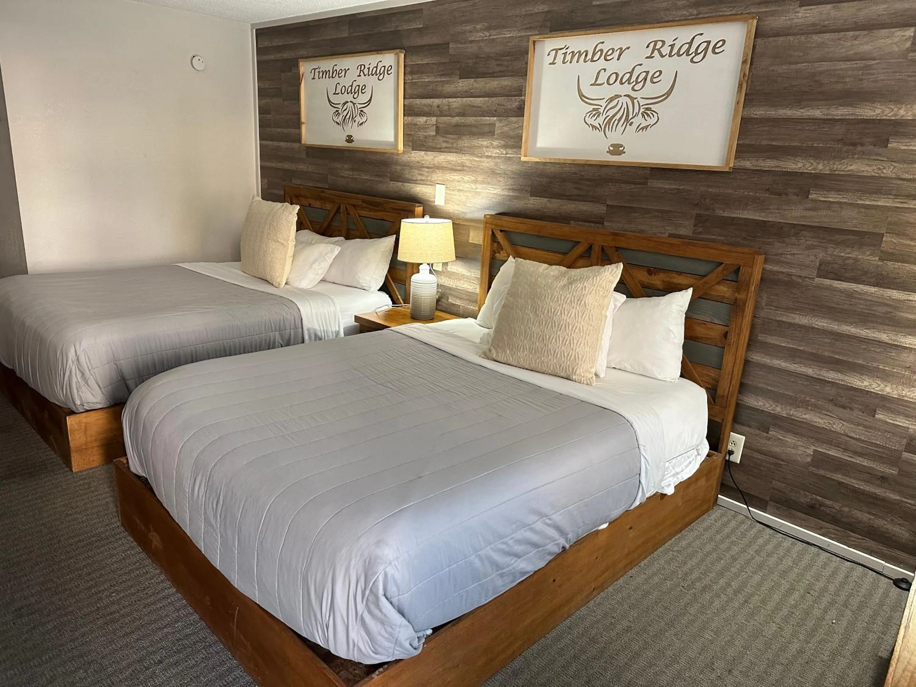 Bed in Timber Ridge Lodge Gatlinburg