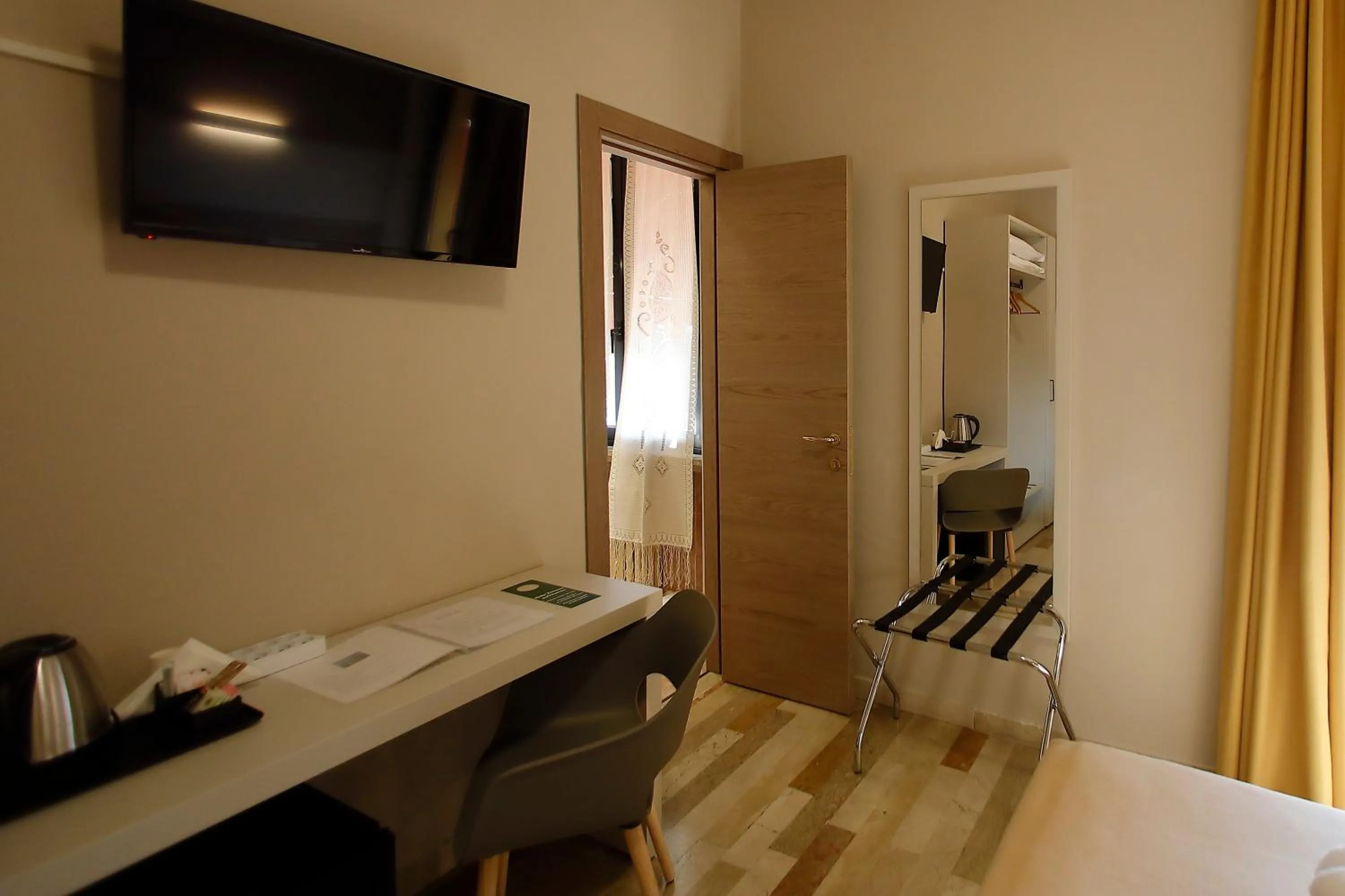 Bed in Hotel Primavera