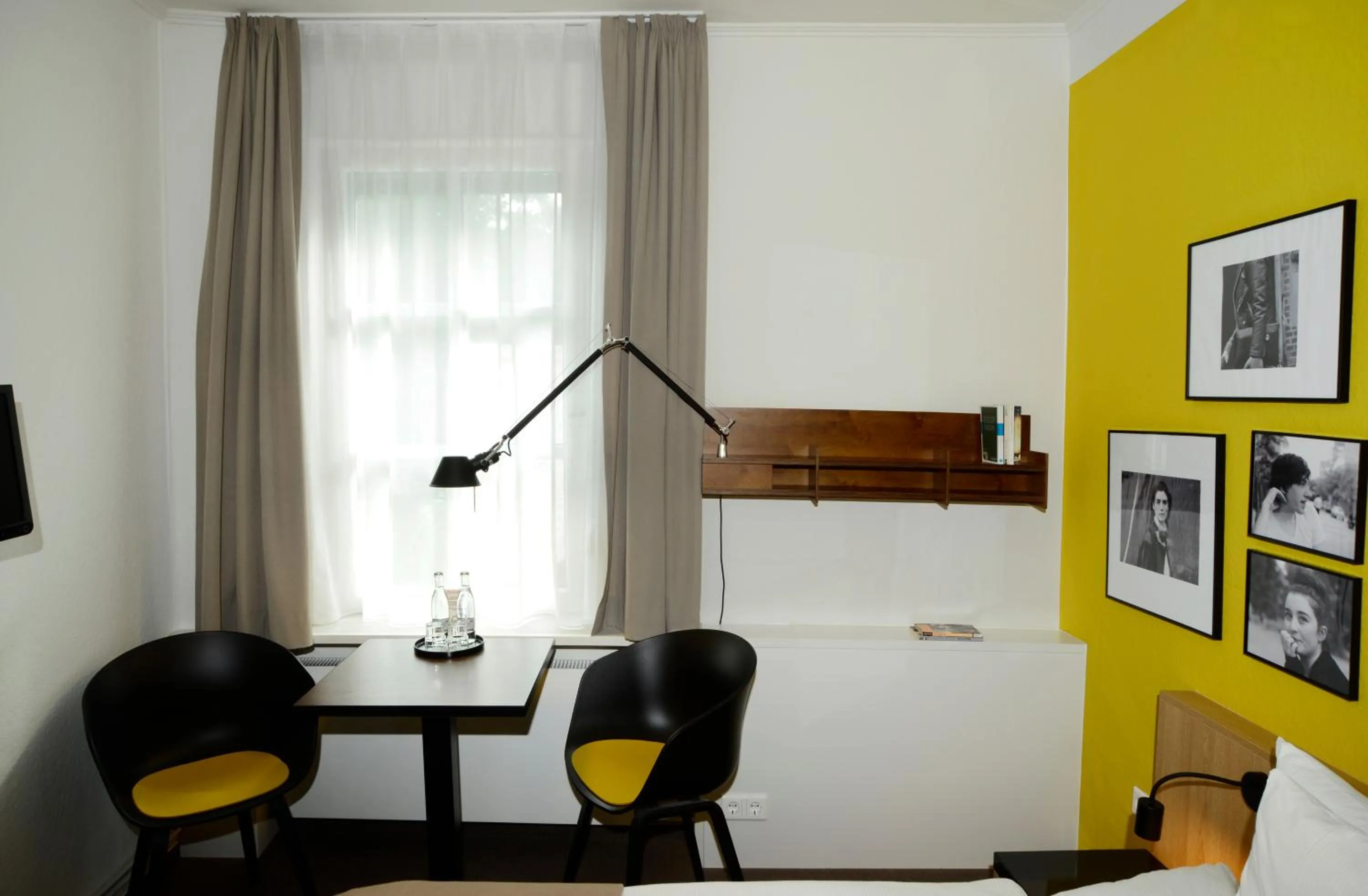 Decorative detail in Baurs Park